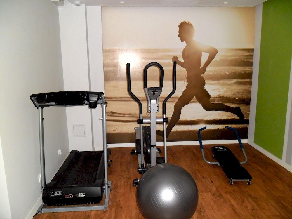 Gimnasio Villa Flaming