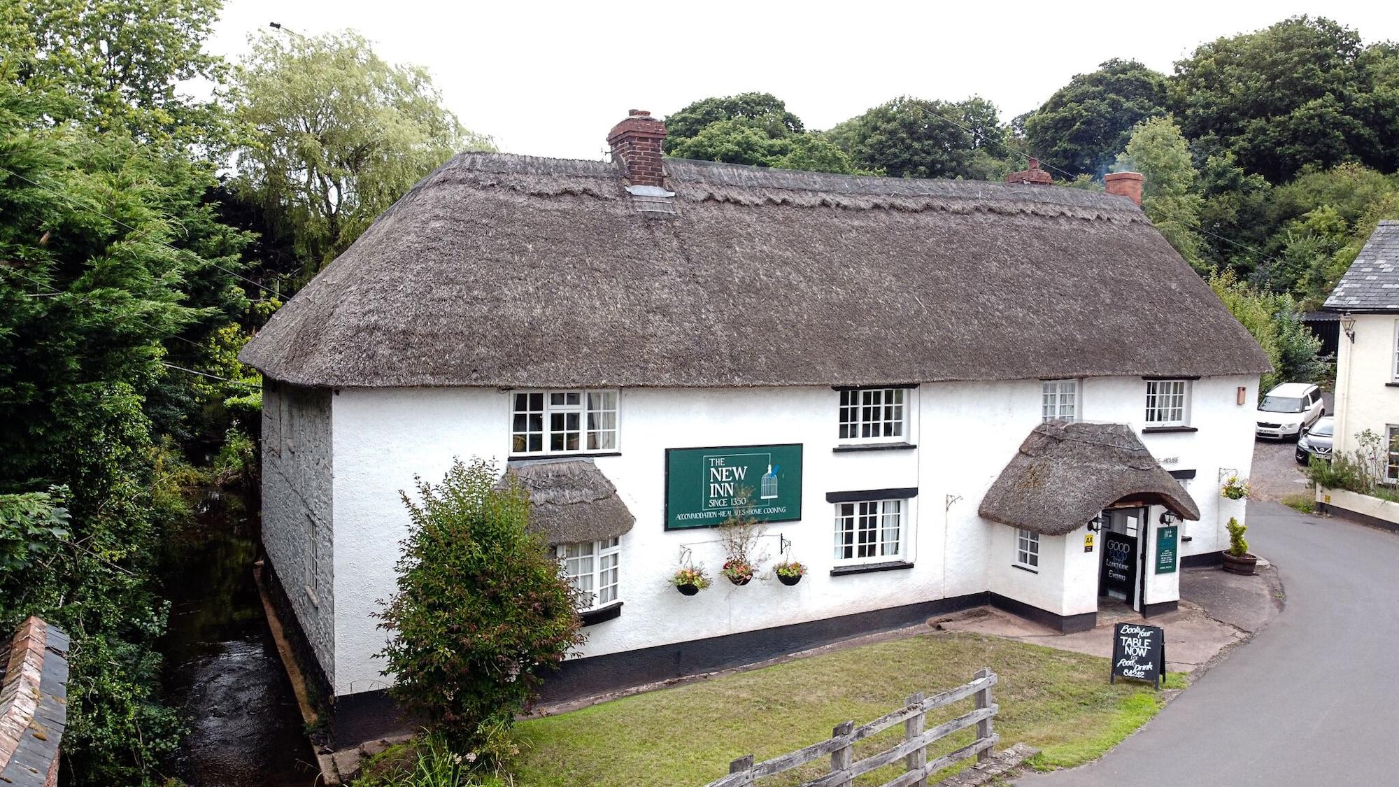 Varios The New Inn