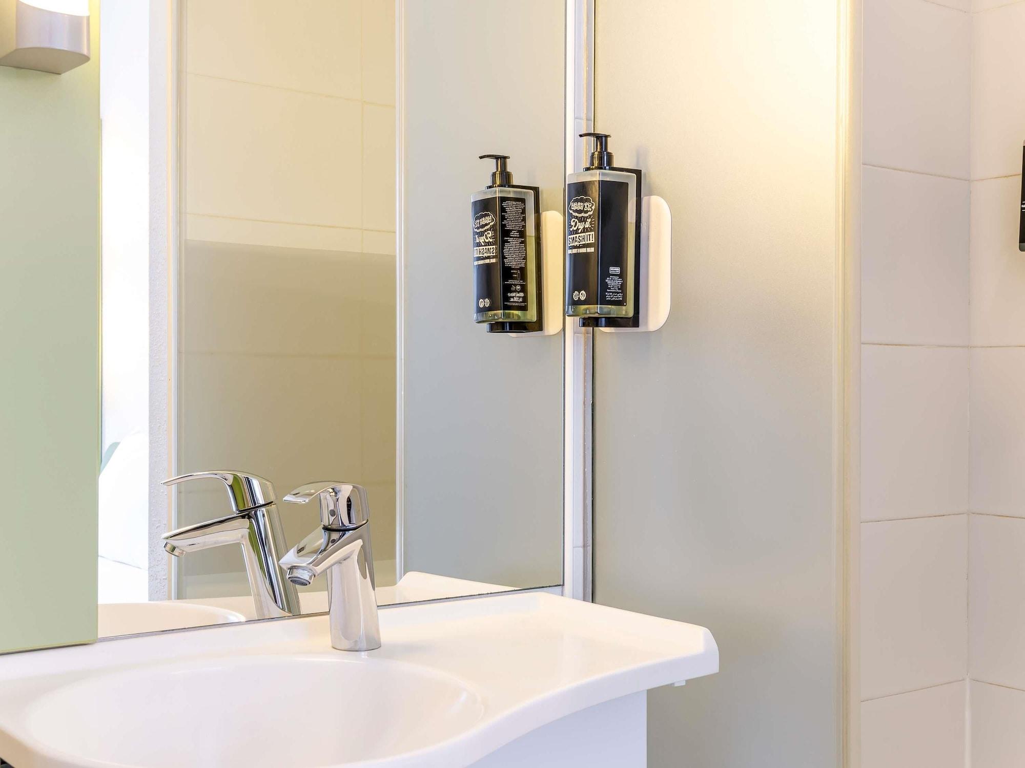 Equipamiento de Habitación Ibis Budget Bilbao Barakaldo