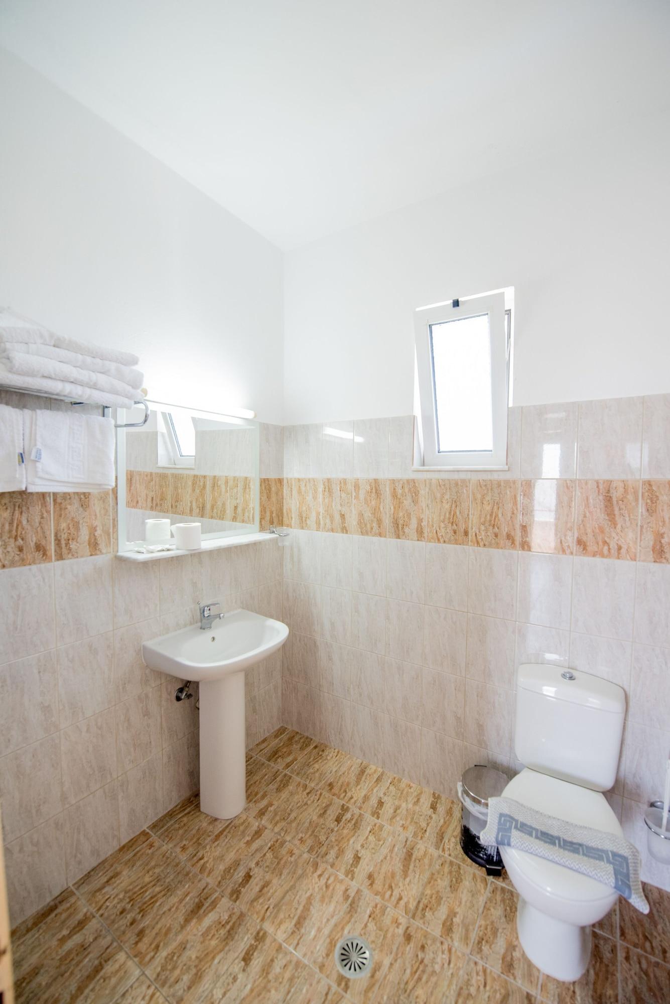 Equipamiento de Habitación Sokrates Studios