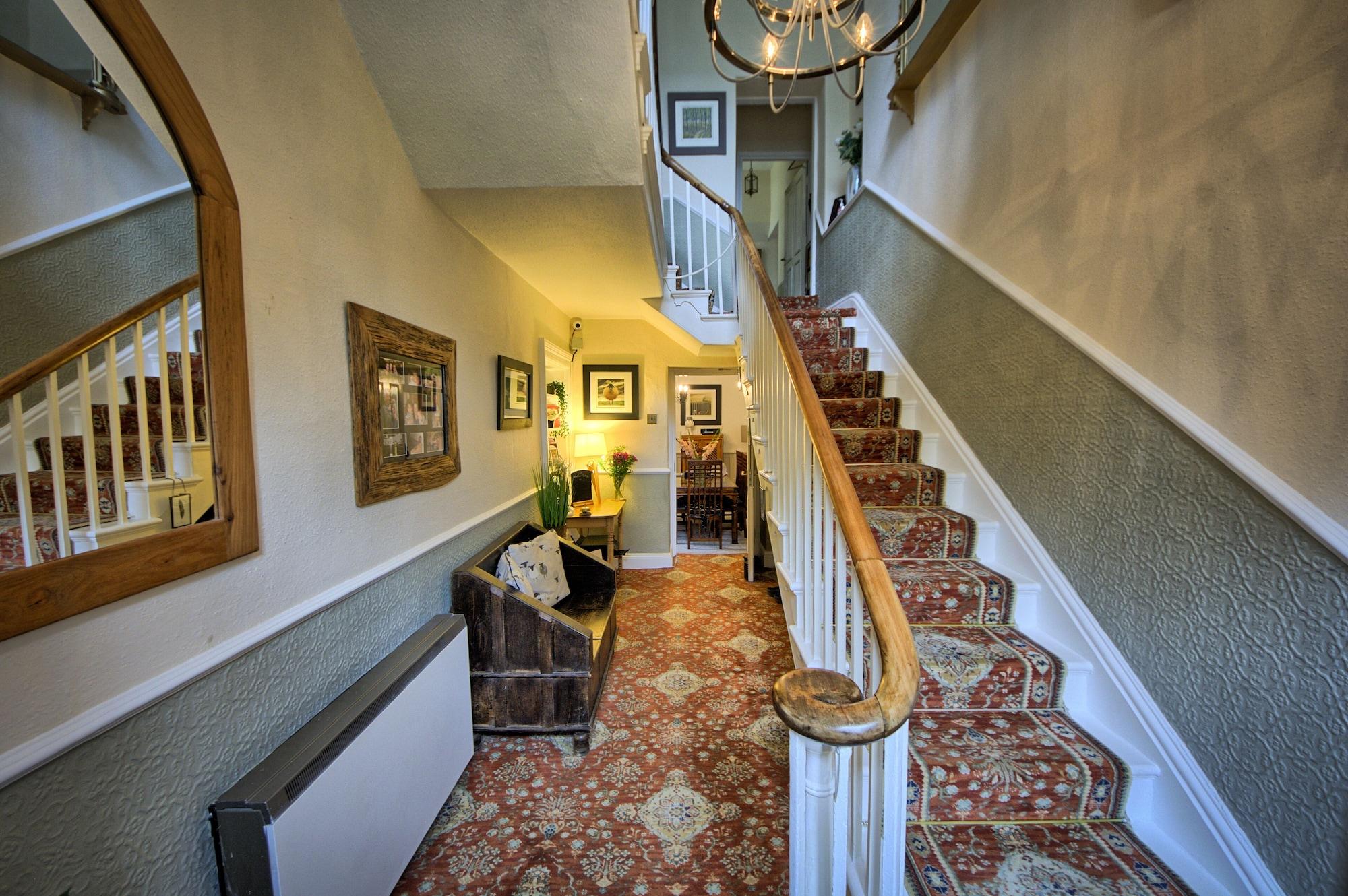 Vista Lobby West End Guest House