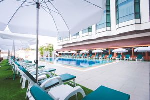 Alojamiento - The Empress Hotel Chiang Mai