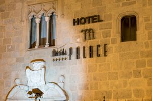Alojamiento - Hotel Ilunion Merida Palace