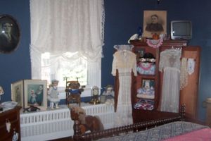 Alquiler Vacacional - Historic District gem! Beautiful home, gorgeous decor, antiques-walk everywhere!