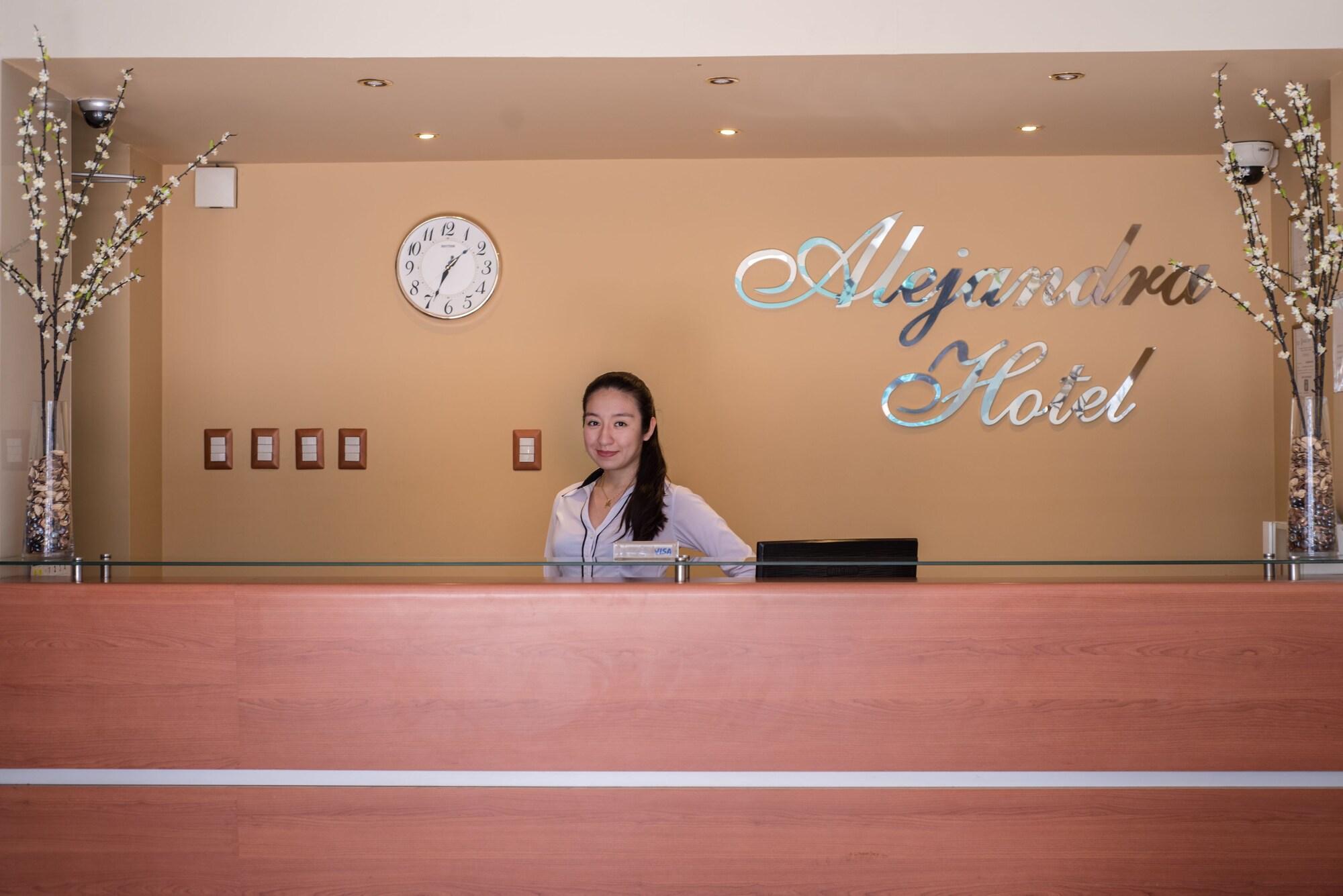 Vista Lobby Alejandra Hotel
