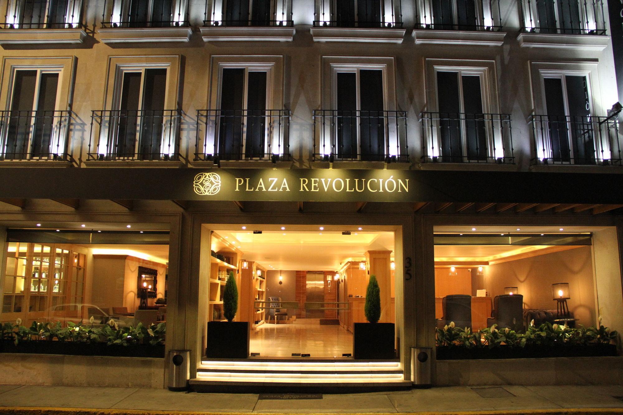 Vista Exterior Hotel Plaza Revolución