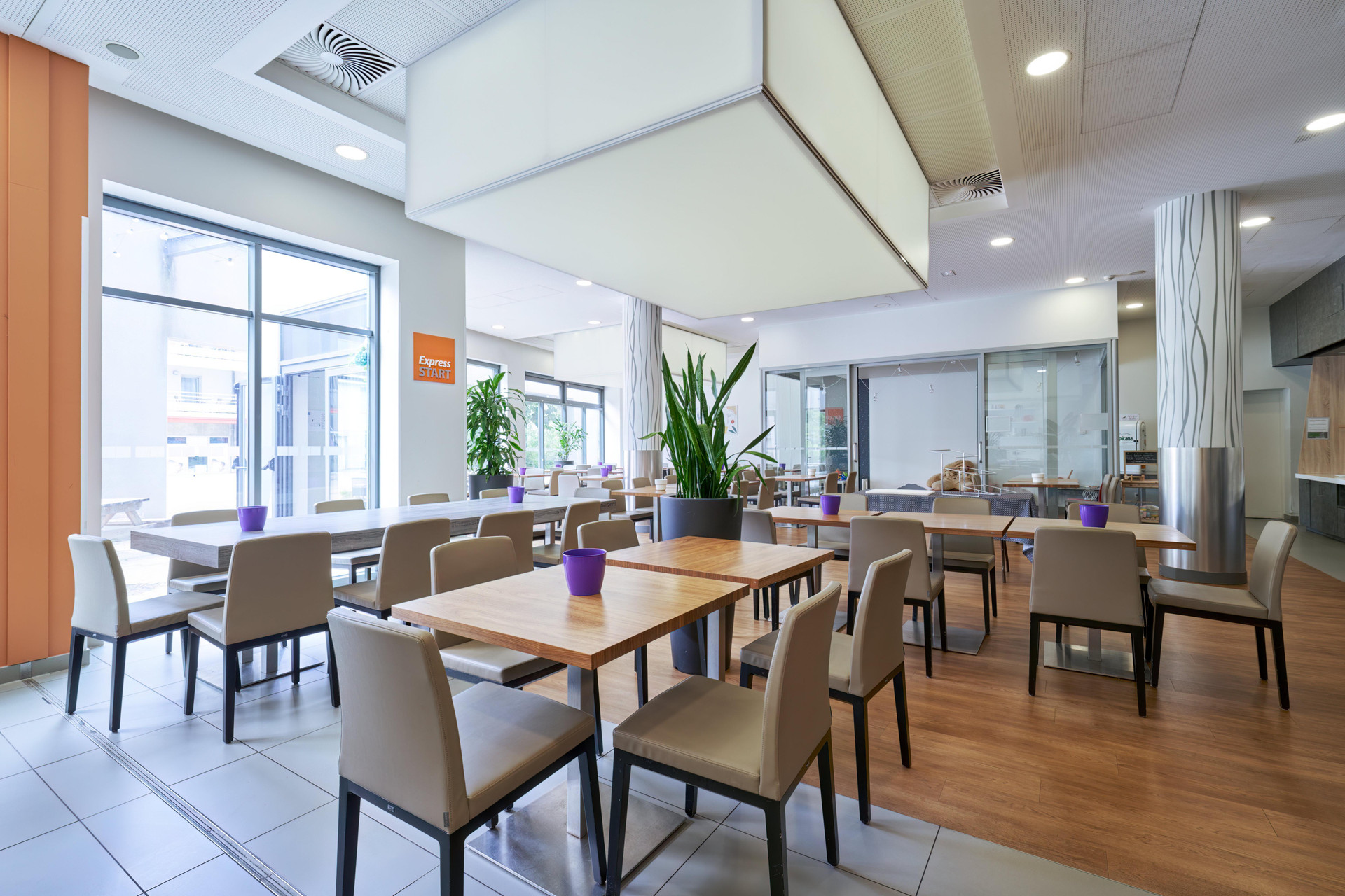 Restaurant Holiday Inn Express Strasbourg - Centre by IHG