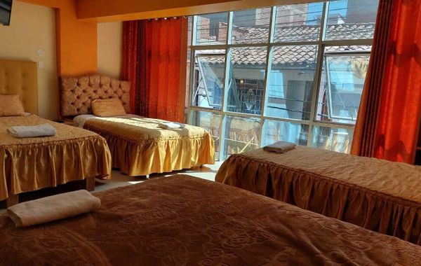 CASA DORADA Y TOURS