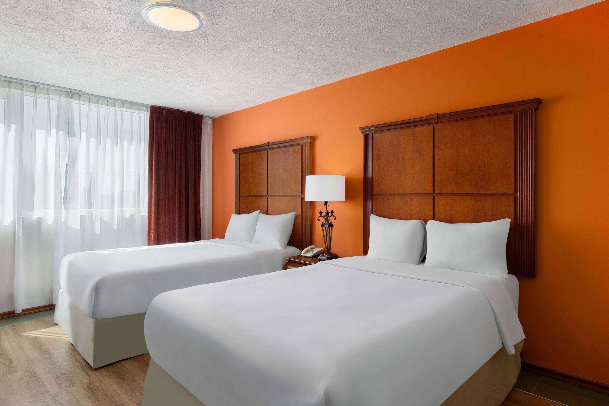 Habitación Howard Johnson by Wyndham Toluca