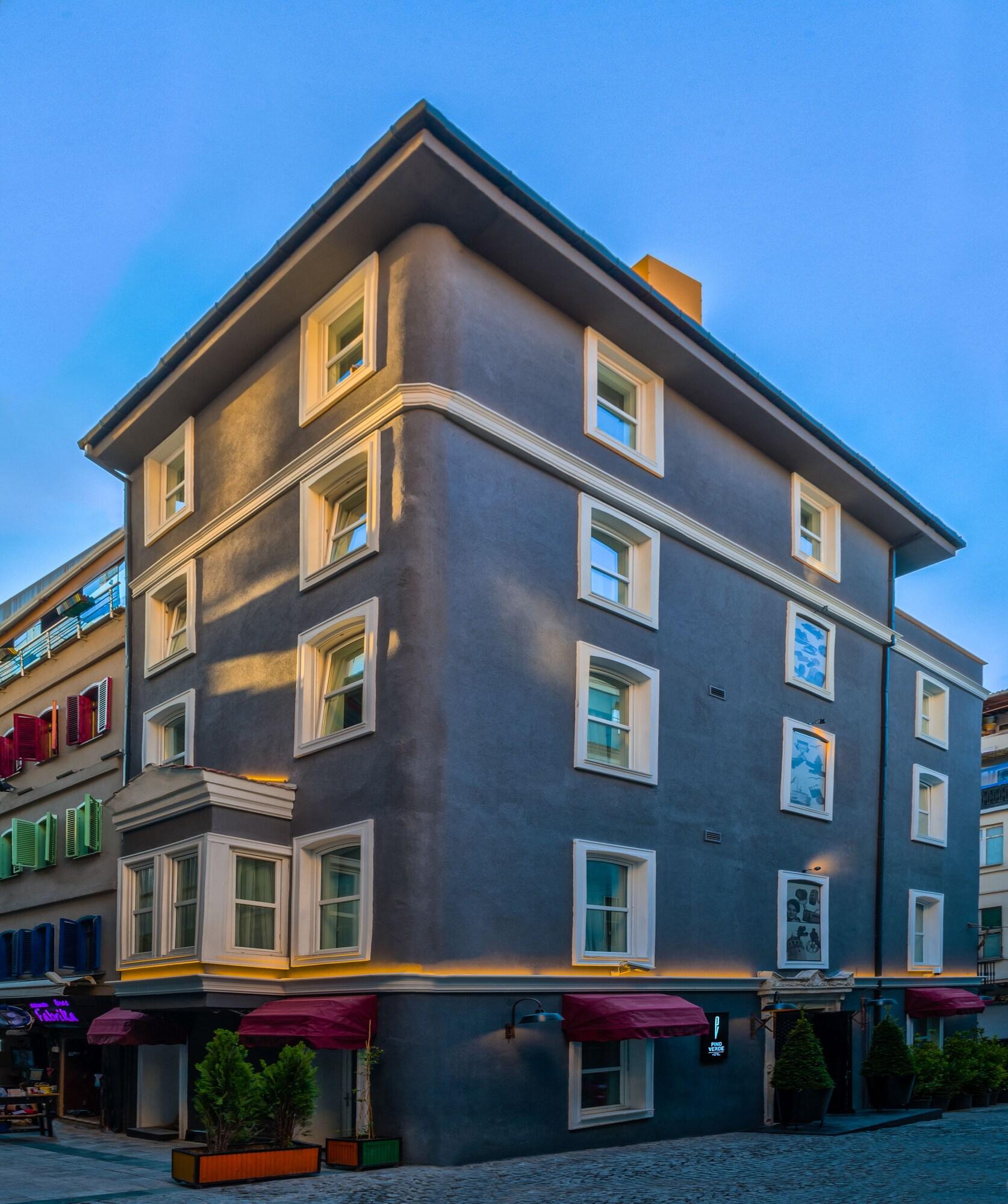 Varios Pino Verde Hotel