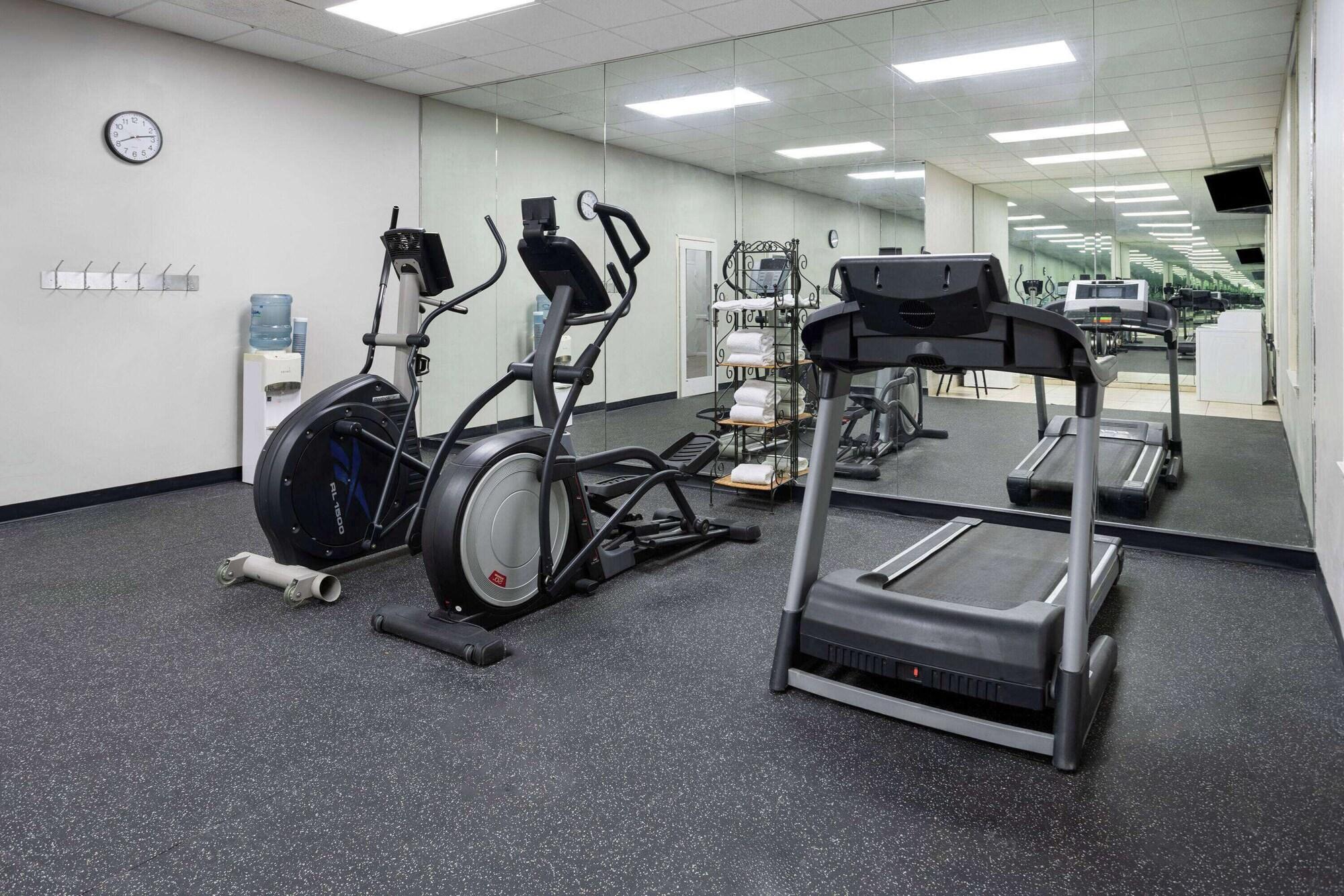Gimnasio Days Inn by Wyndham Hinesville Near Fort Stewart