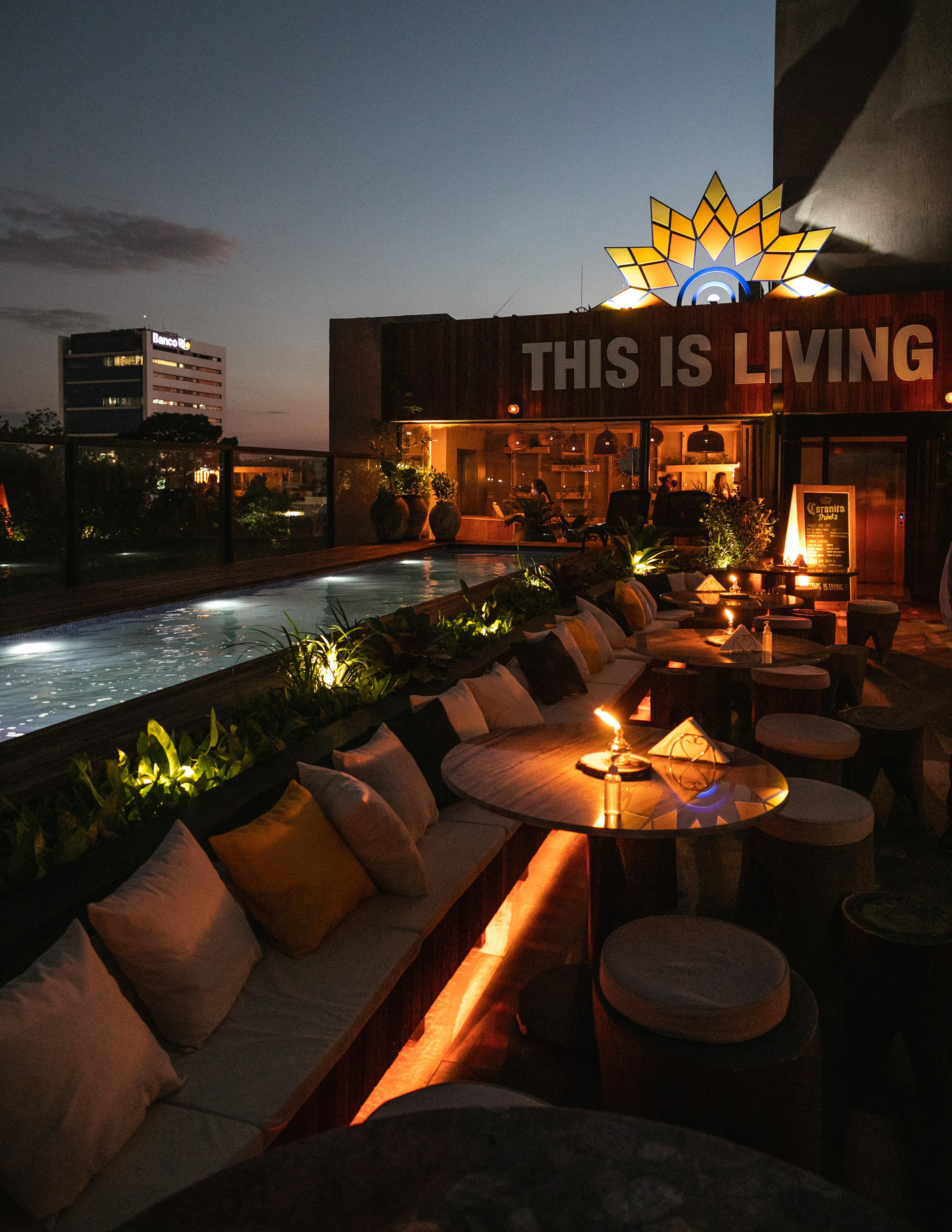 Vista Piscina Five Hotel & Residences