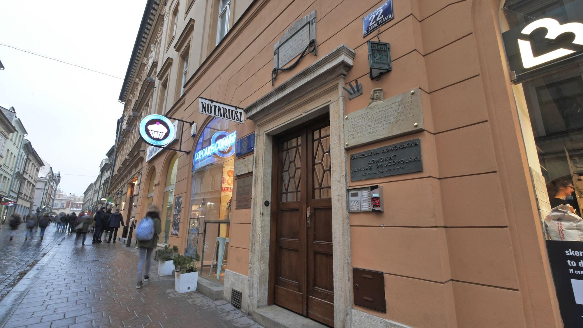 Vista Exterior Szewska 22 Boutique