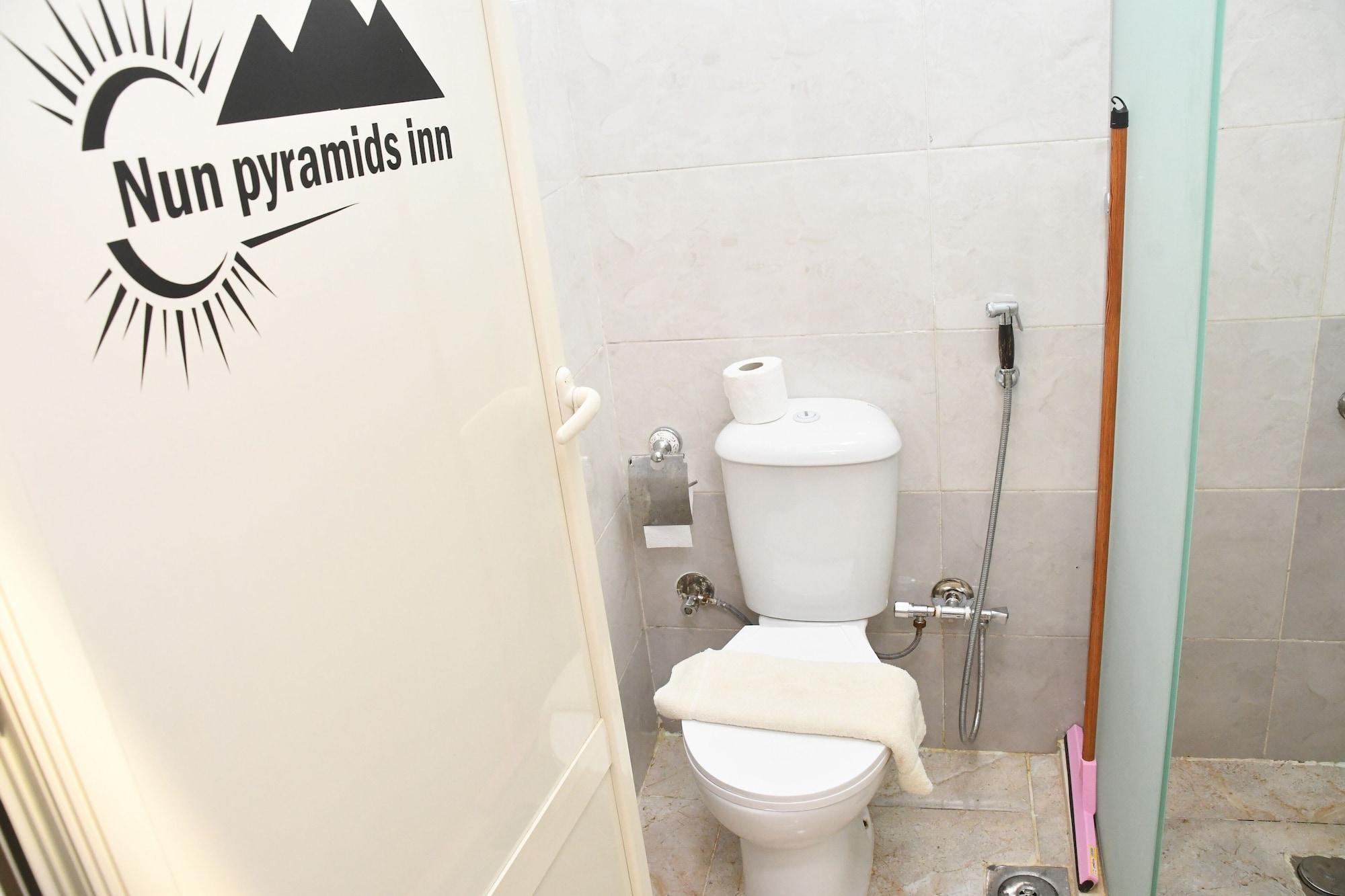Equipamiento de Habitación Elite Pyramids view