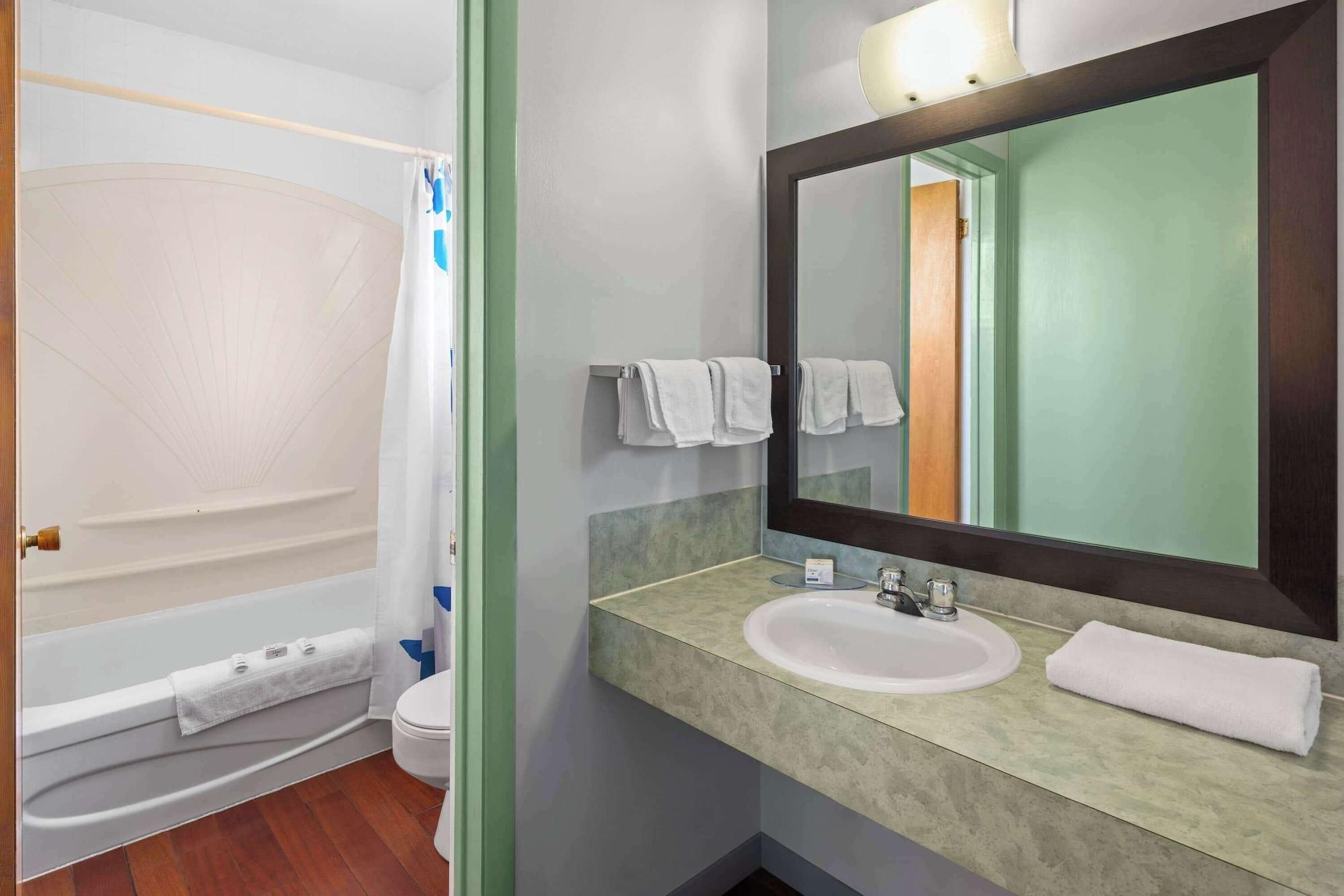 Equipamiento de Habitación Travelodge by Wyndham Grand Falls