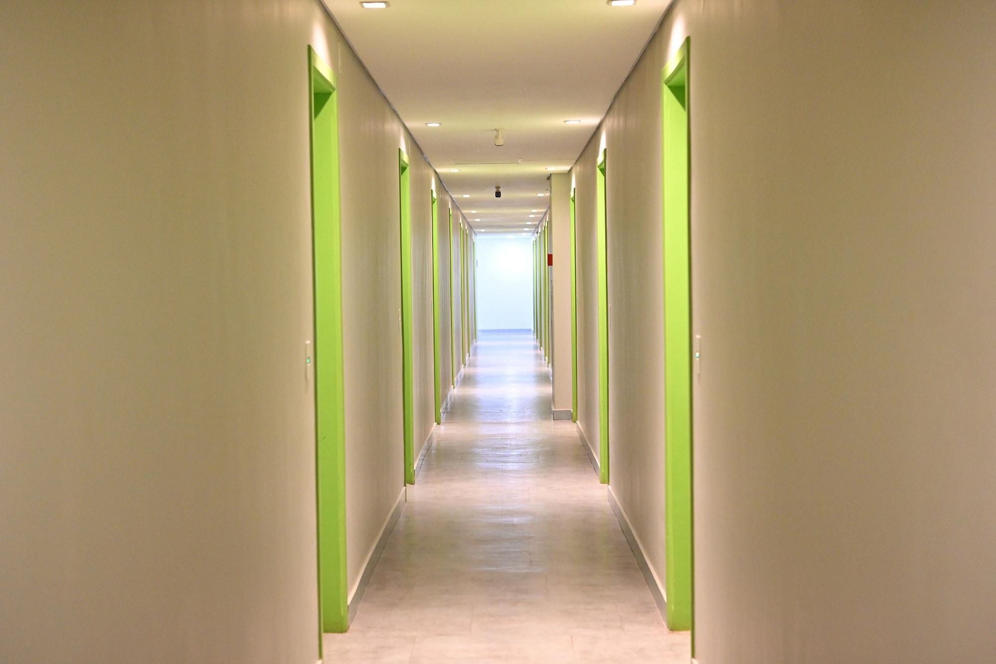 Varios Hotel Prime Inn