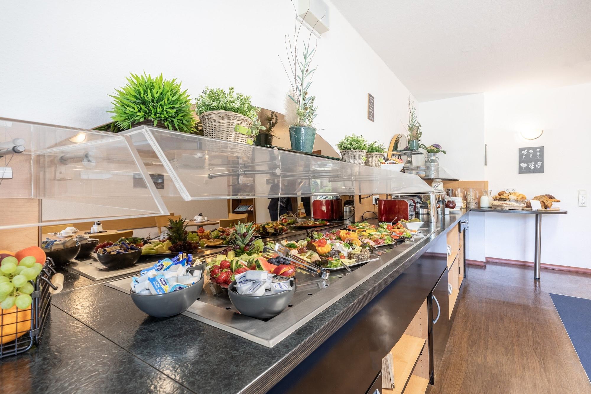 Restaurant acora Düsseldorf Living the City