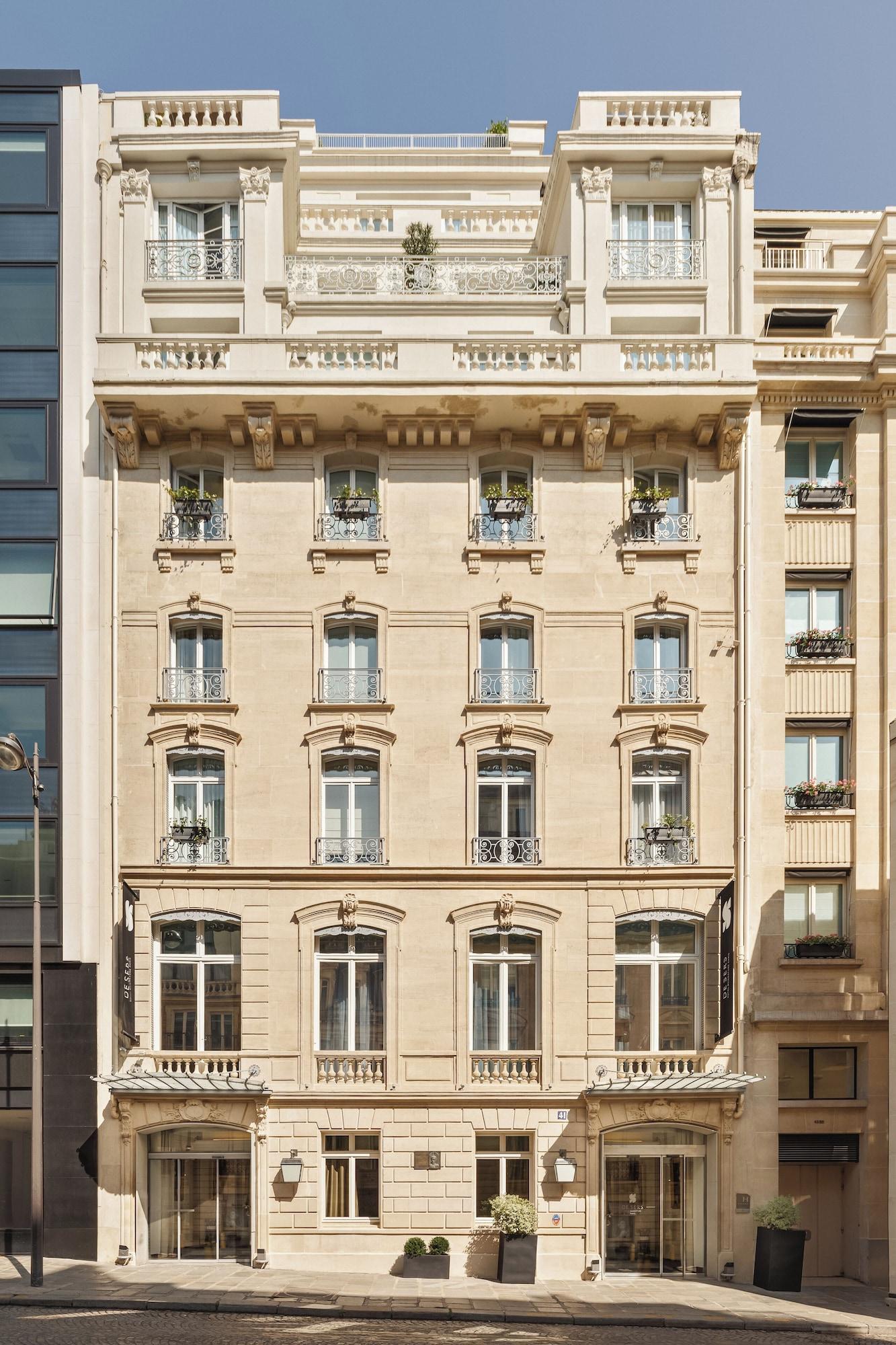 Vista Exterior Hôtel de Sers