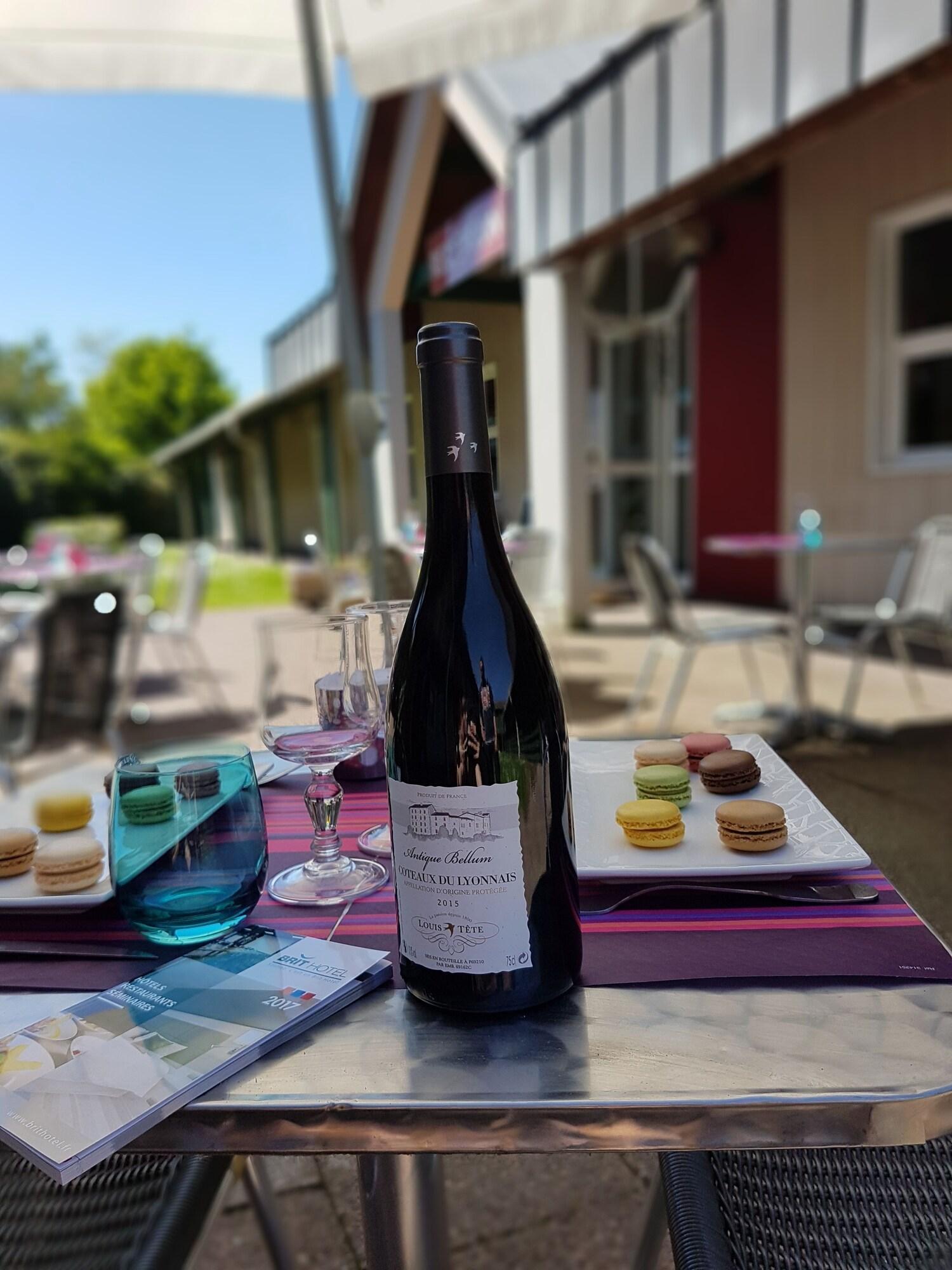 Varios Brit Hotel Confort Lyon Dardilly