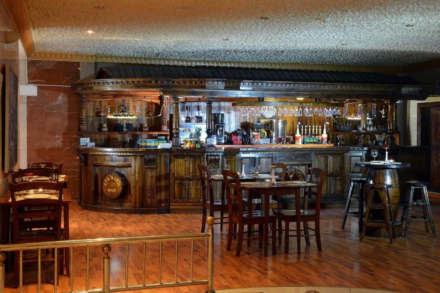 Bar/Salón Boudl Palestine
