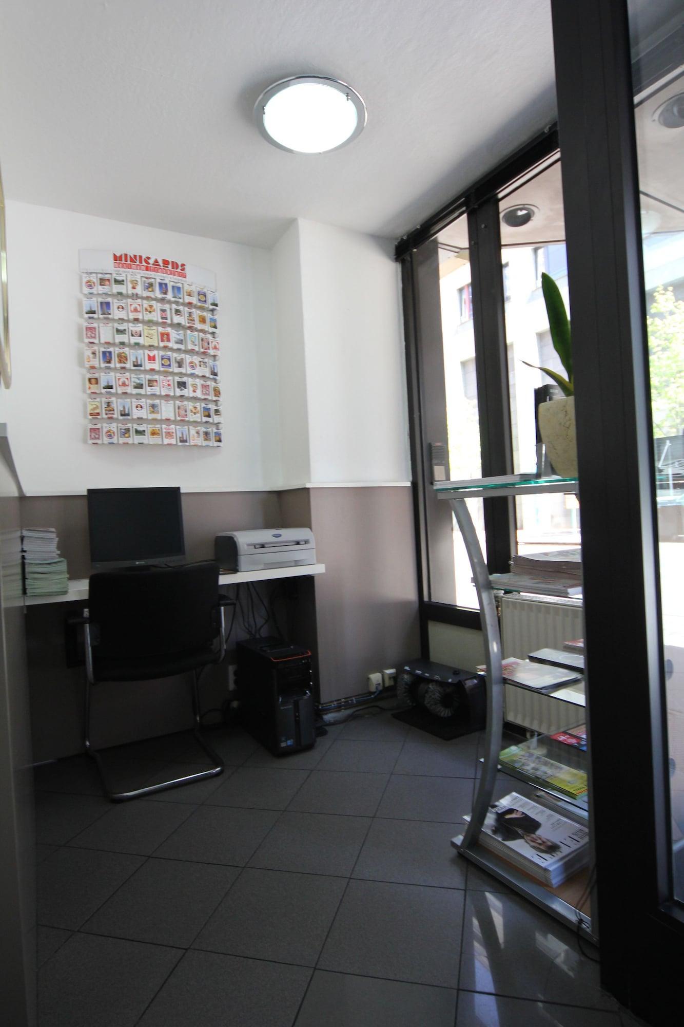 Centro de Negocios Carlton Hotel