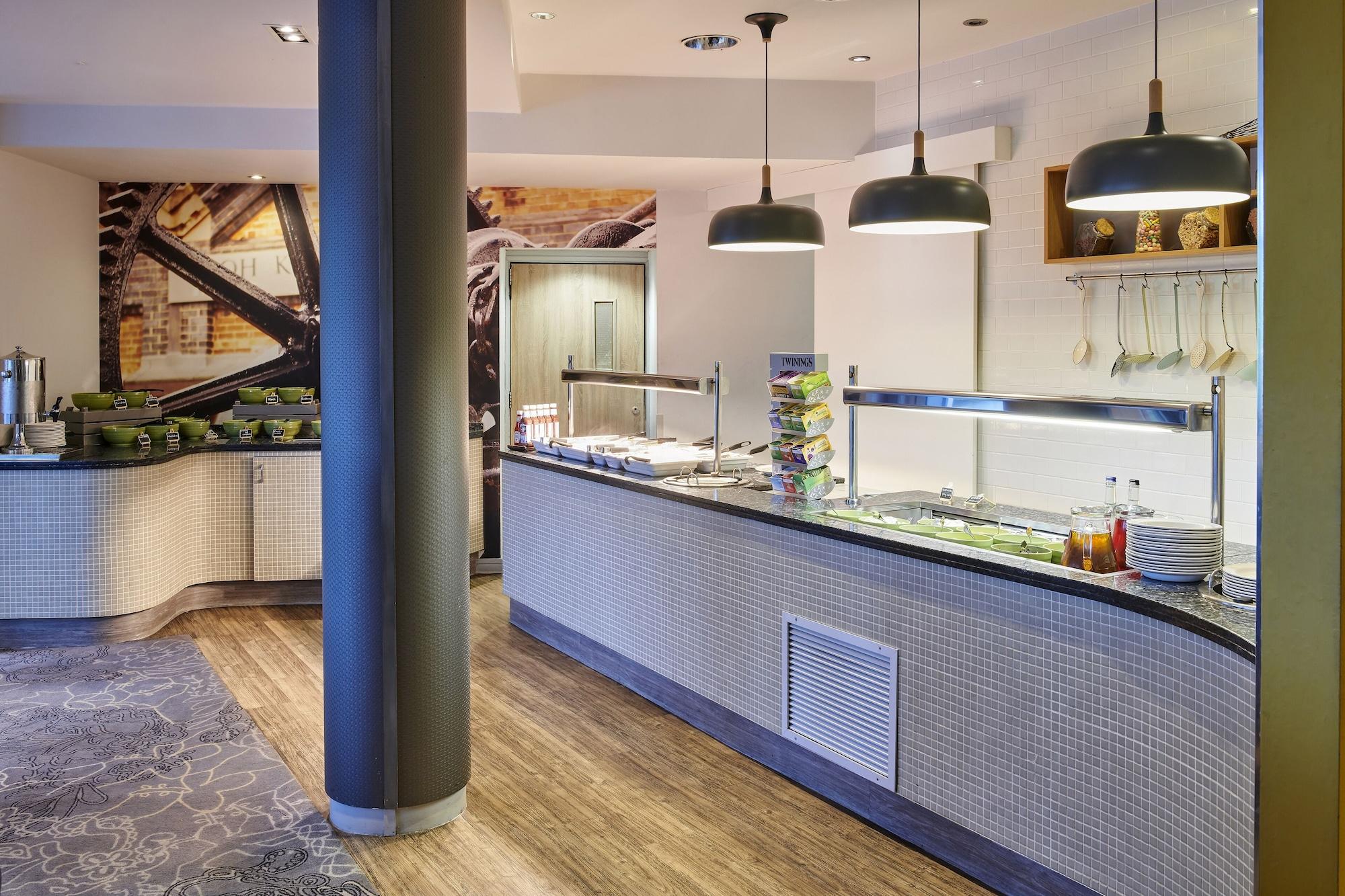 Restaurant Holiday Inn Ellesmere Port by IHG