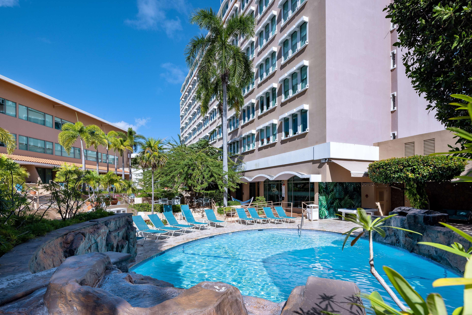 Vista Piscina DoubleTree by Hilton San Juan
