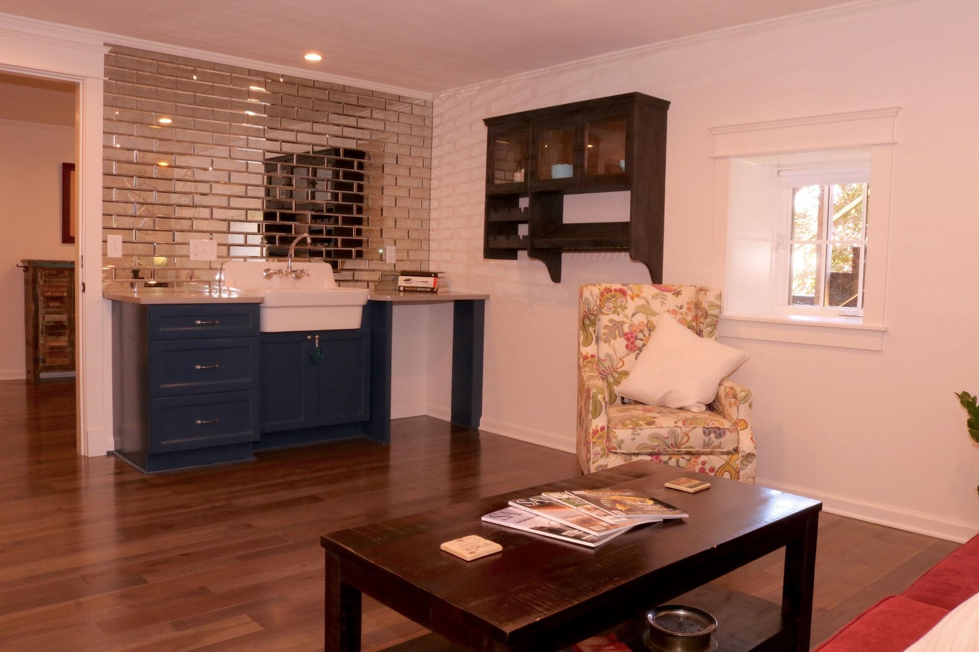Comodidades del Alojamiento Belmont Blvd Bed and Breakfast