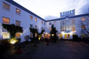 Alojamiento - Arthotel Ambassador Wiesbaden - FREE PARKING