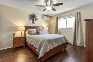 Alquiler Vacacional - Hidden Academy Gem! 2 BR, 1BA w/AC! Sleeps 5