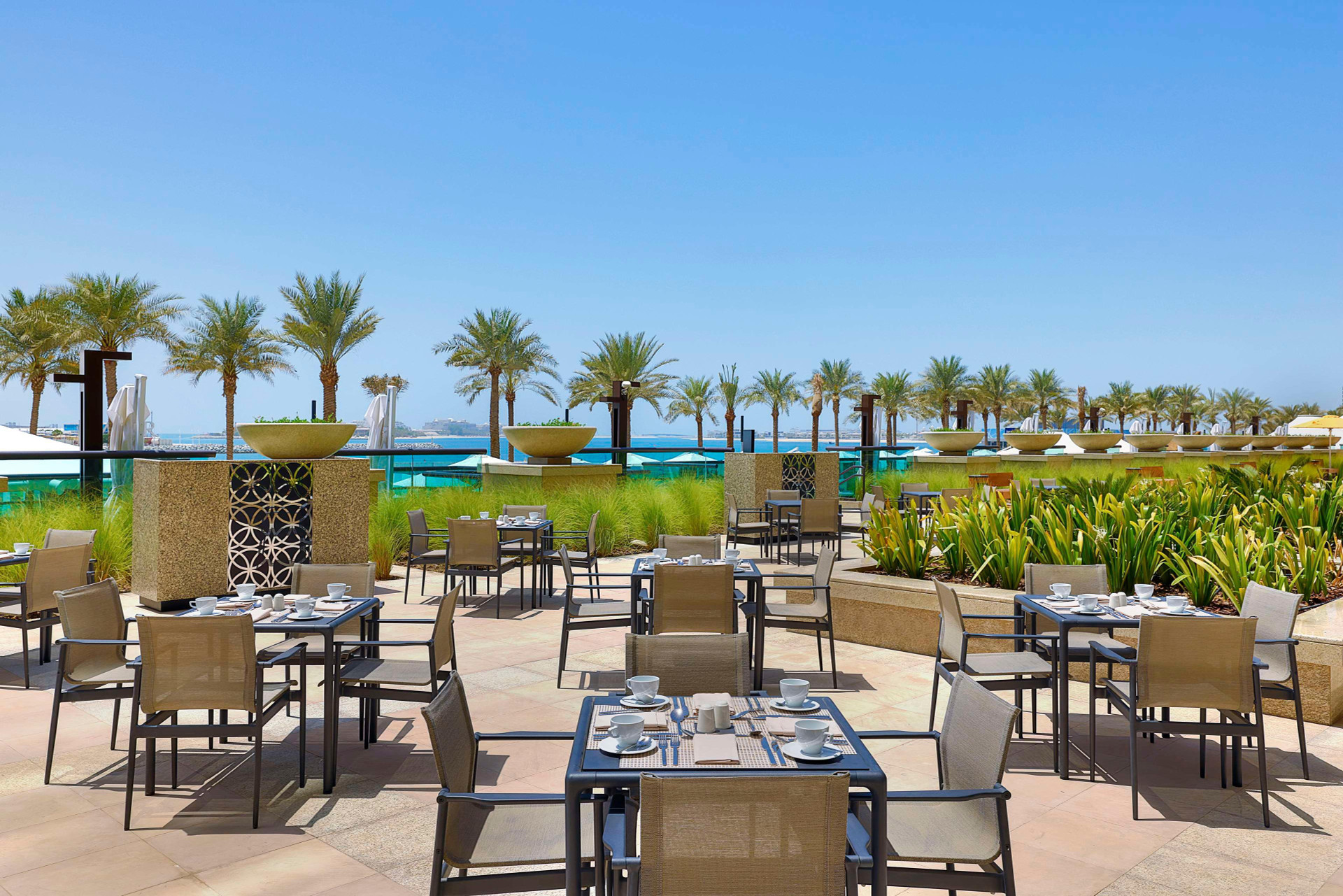 Restaurant Hilton Dubai Palm Jumeirah