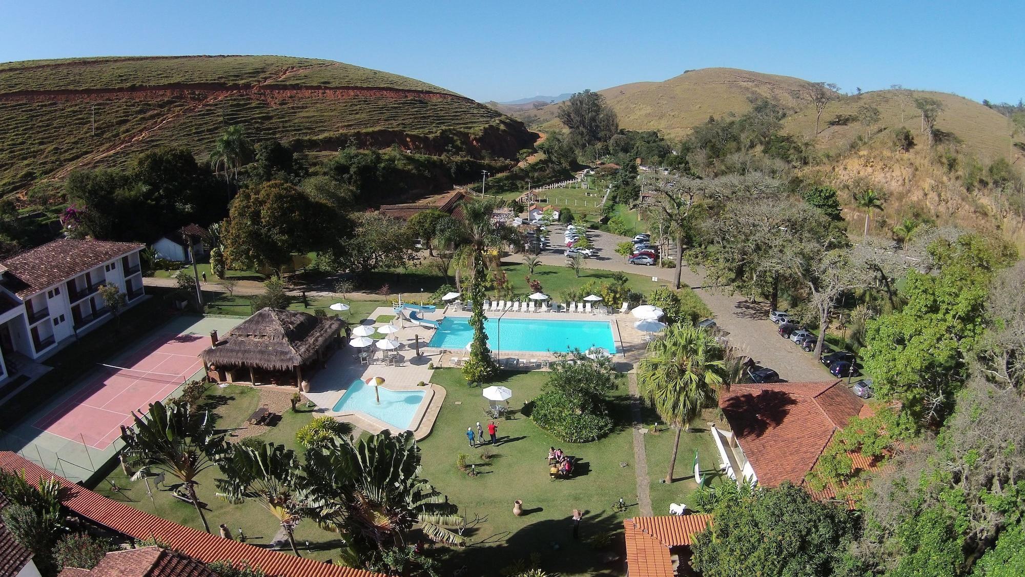 Vista Exterior Resort Fazenda 3 Pinheiros
