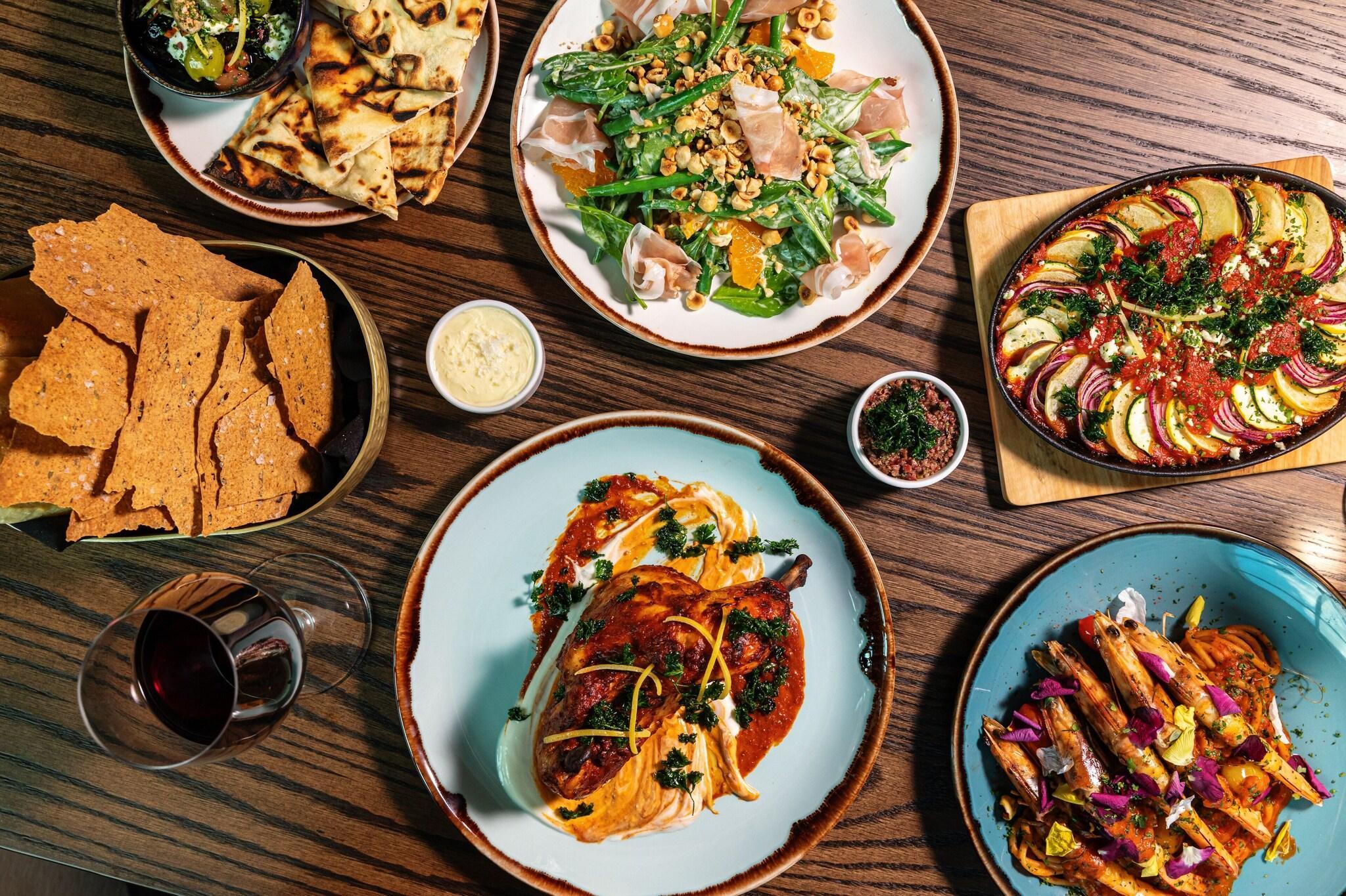 Restaurant Atheneum Suite Hotel