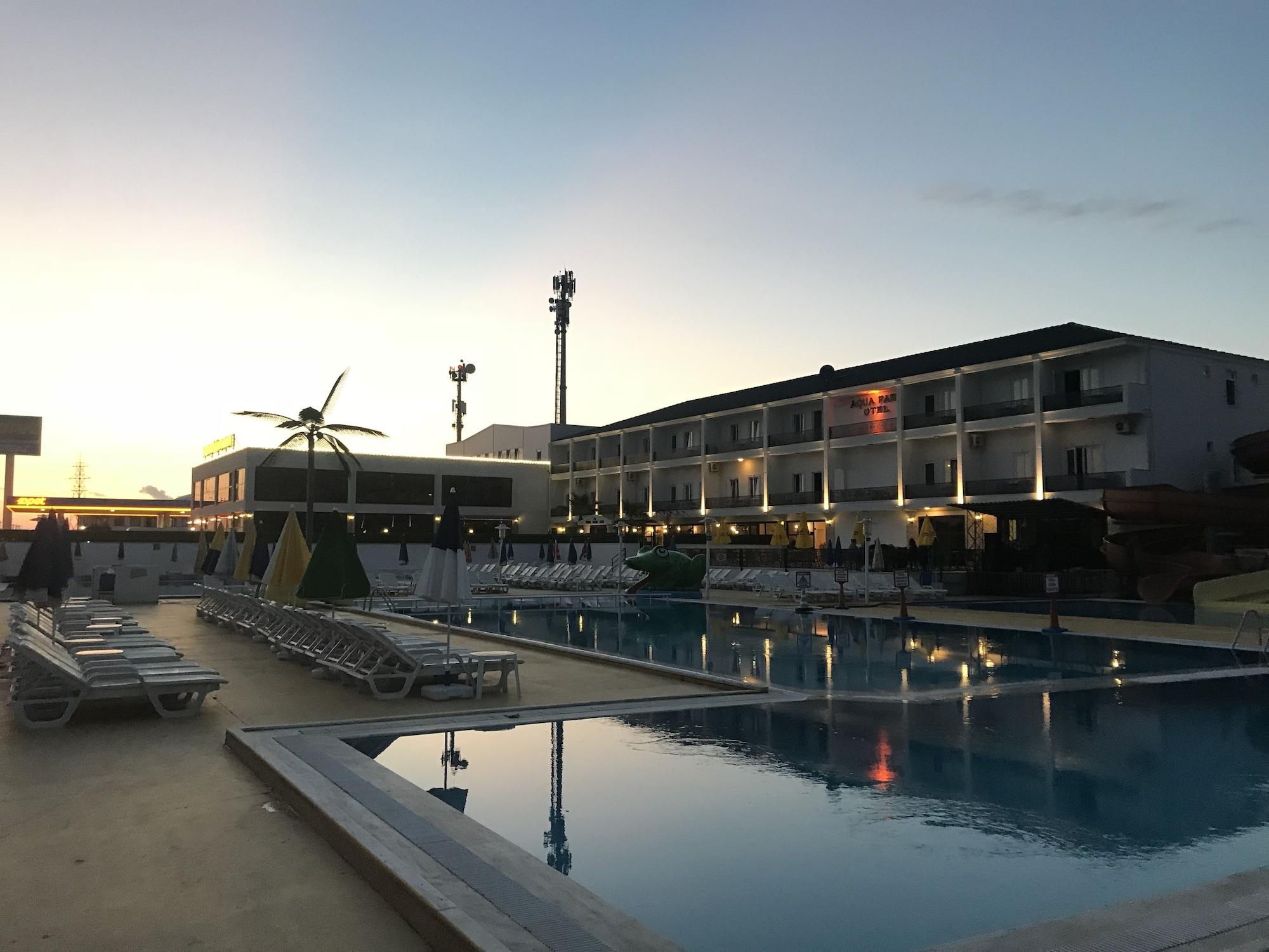 Vista Exterior Karasu Aqua Park Otel
