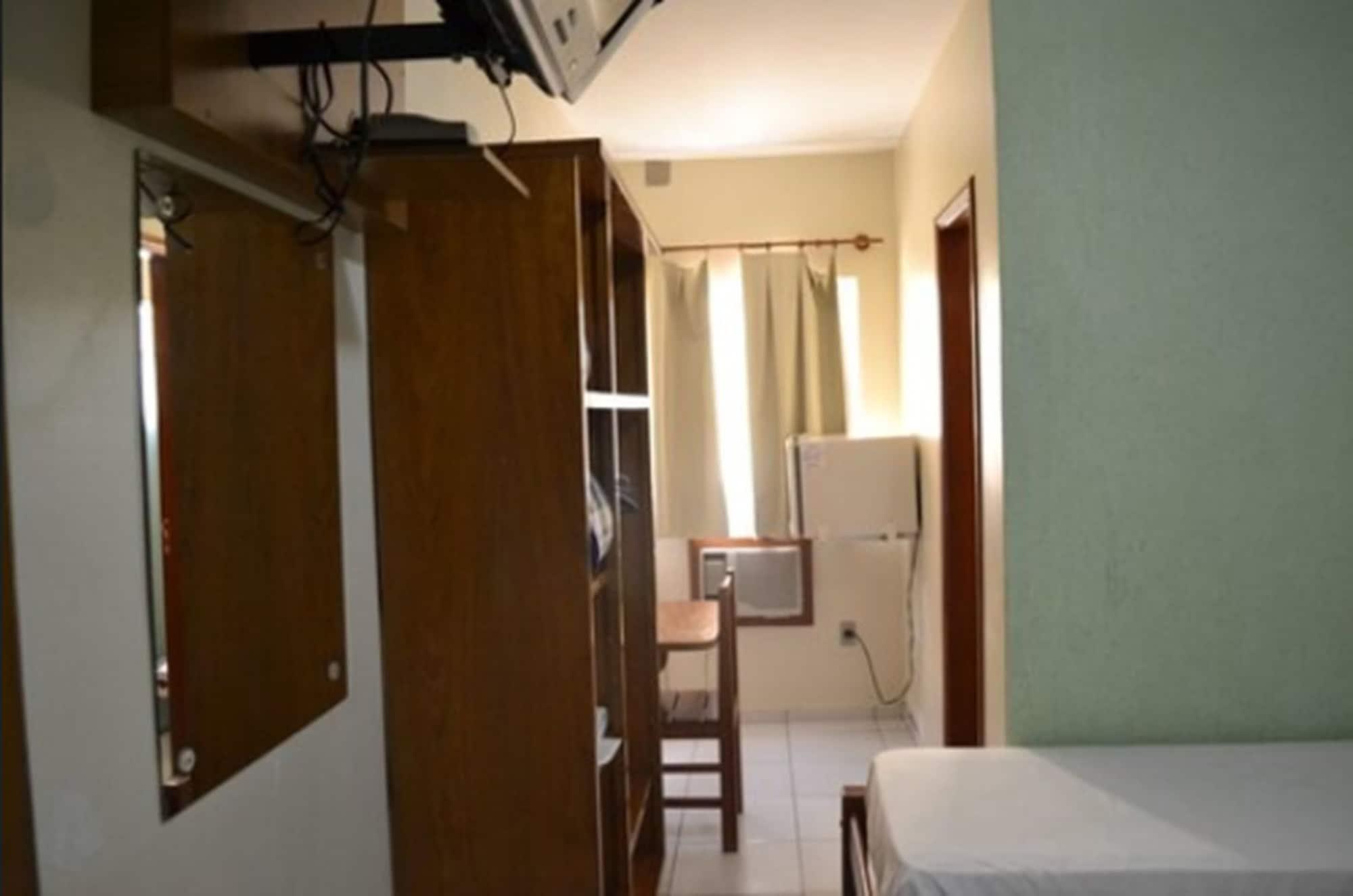 Set de Habitación Hotel Ipê