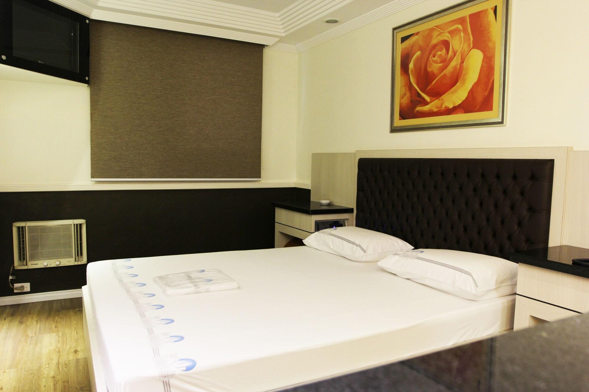 Varios Hotel Metrópolis - Adults Only