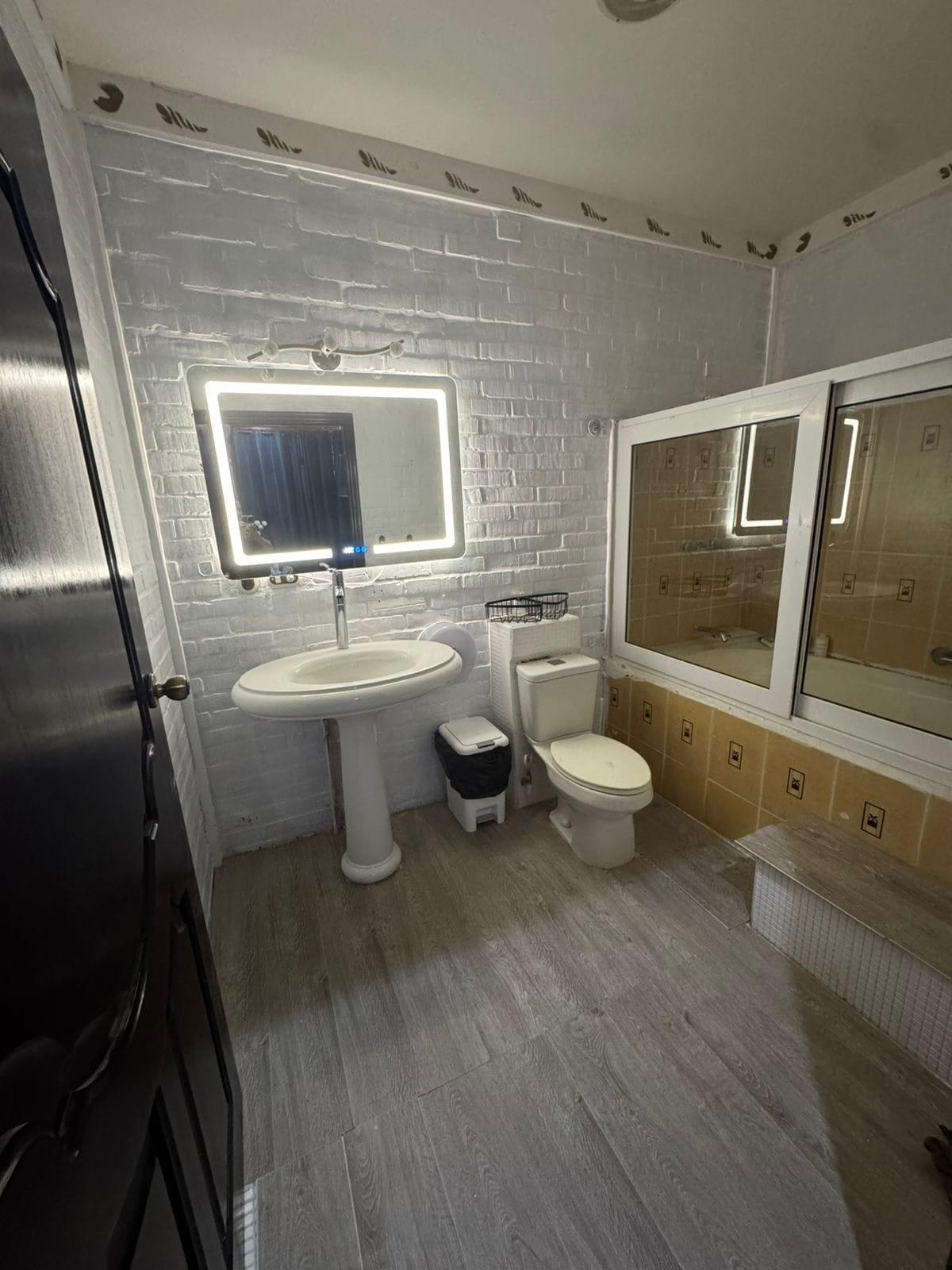 Equipamiento de Habitación Agua de Leon