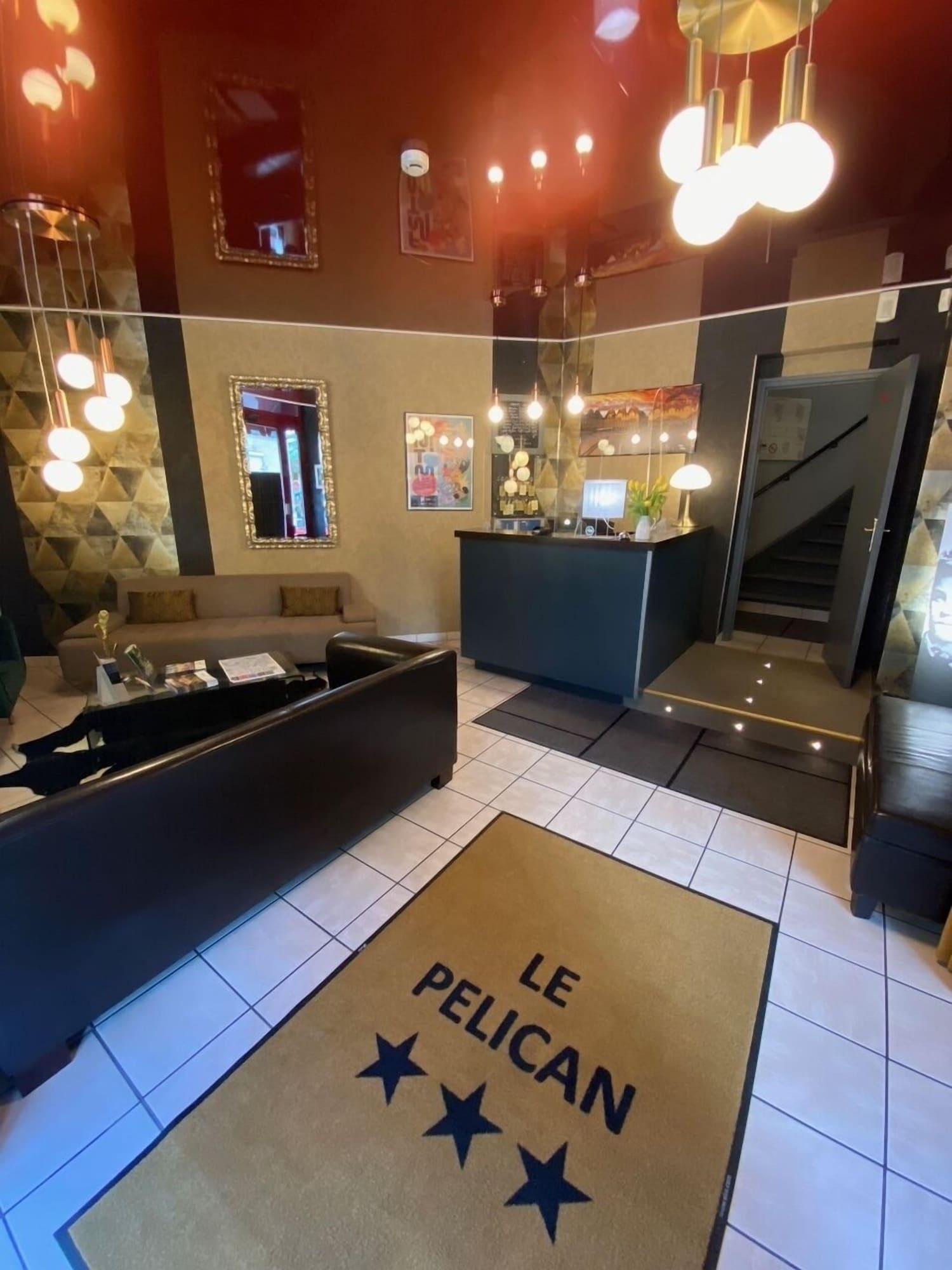 Vista Lobby Le Pelican