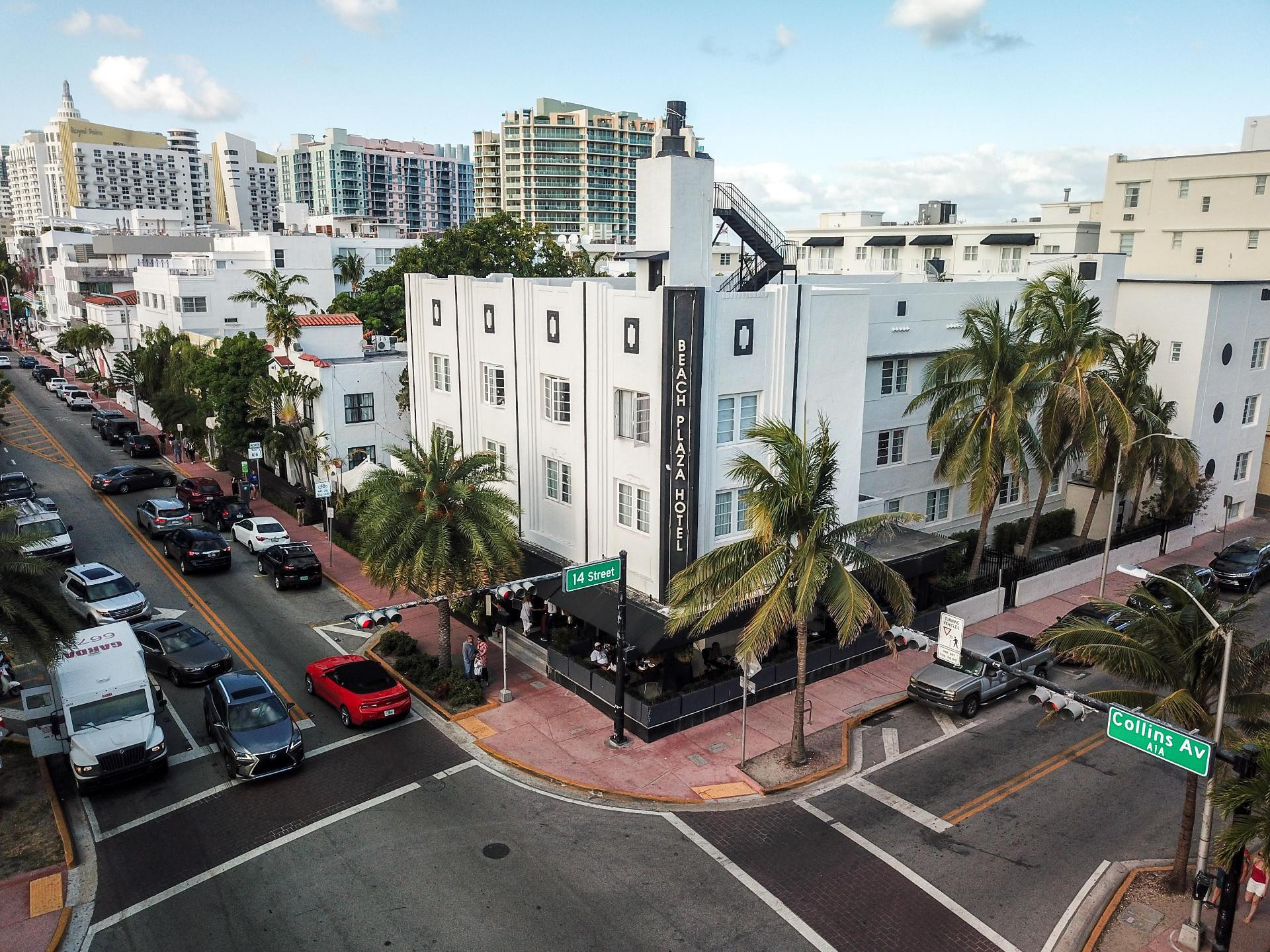 Vista Exterior South Beach Plaza Hotel & Villas