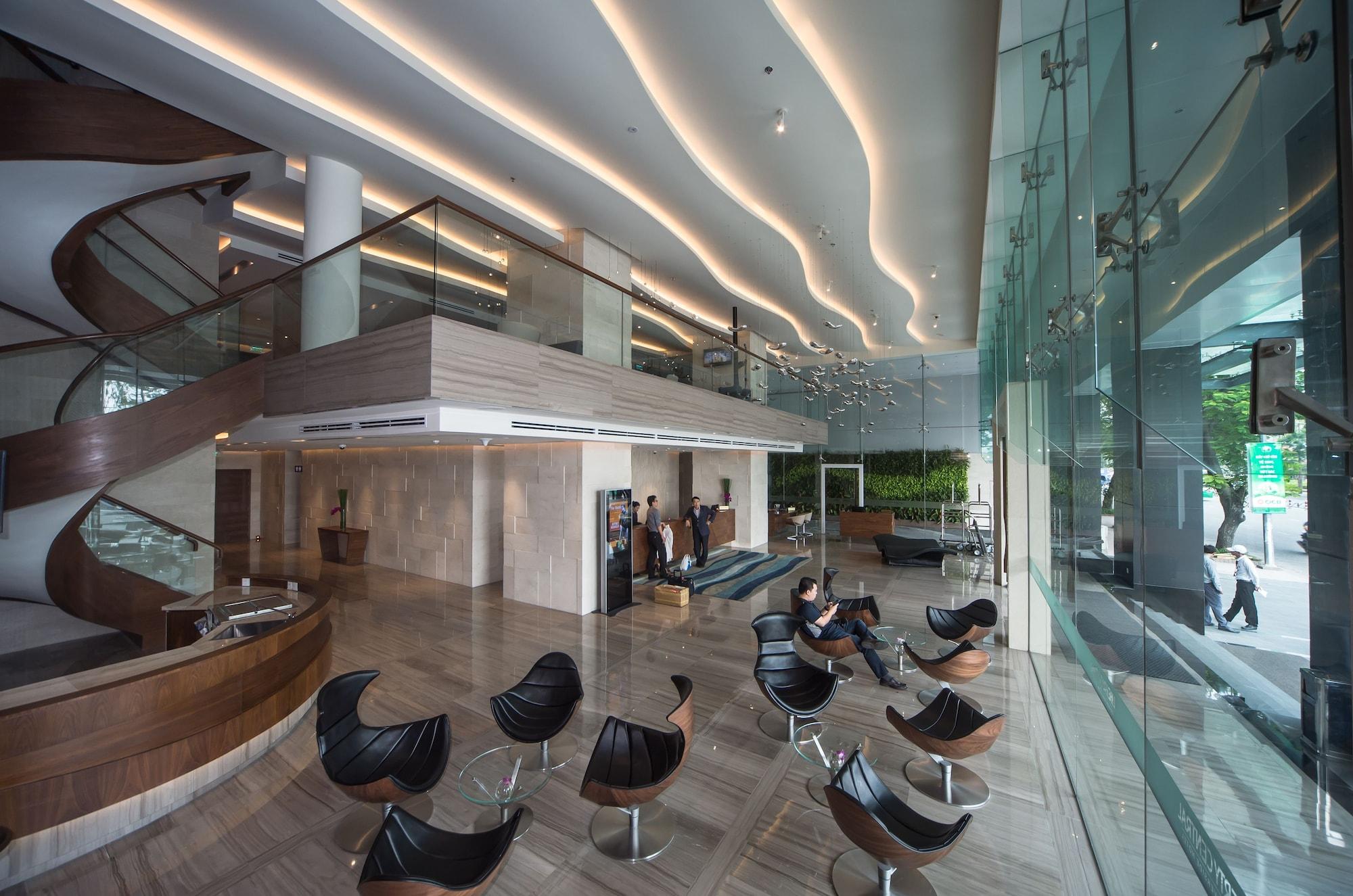 Vista Lobby Liberty Central Saigon Riverside