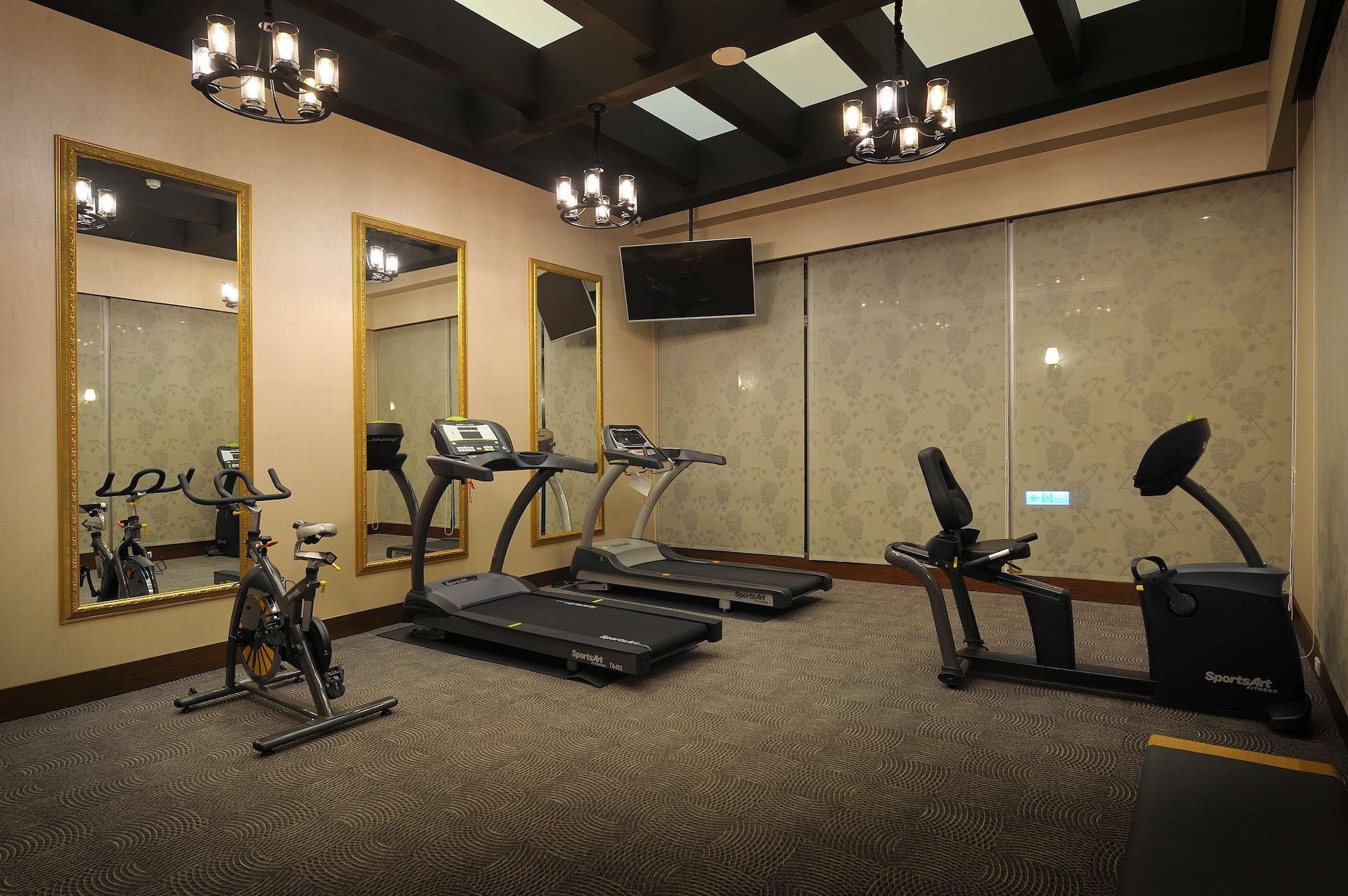 Gimnasio Golden Tulip RS Boutique Hotel