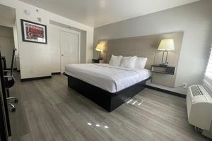 Alojamiento - Howard Johnson By Wyndham Tempe University/Phoenix