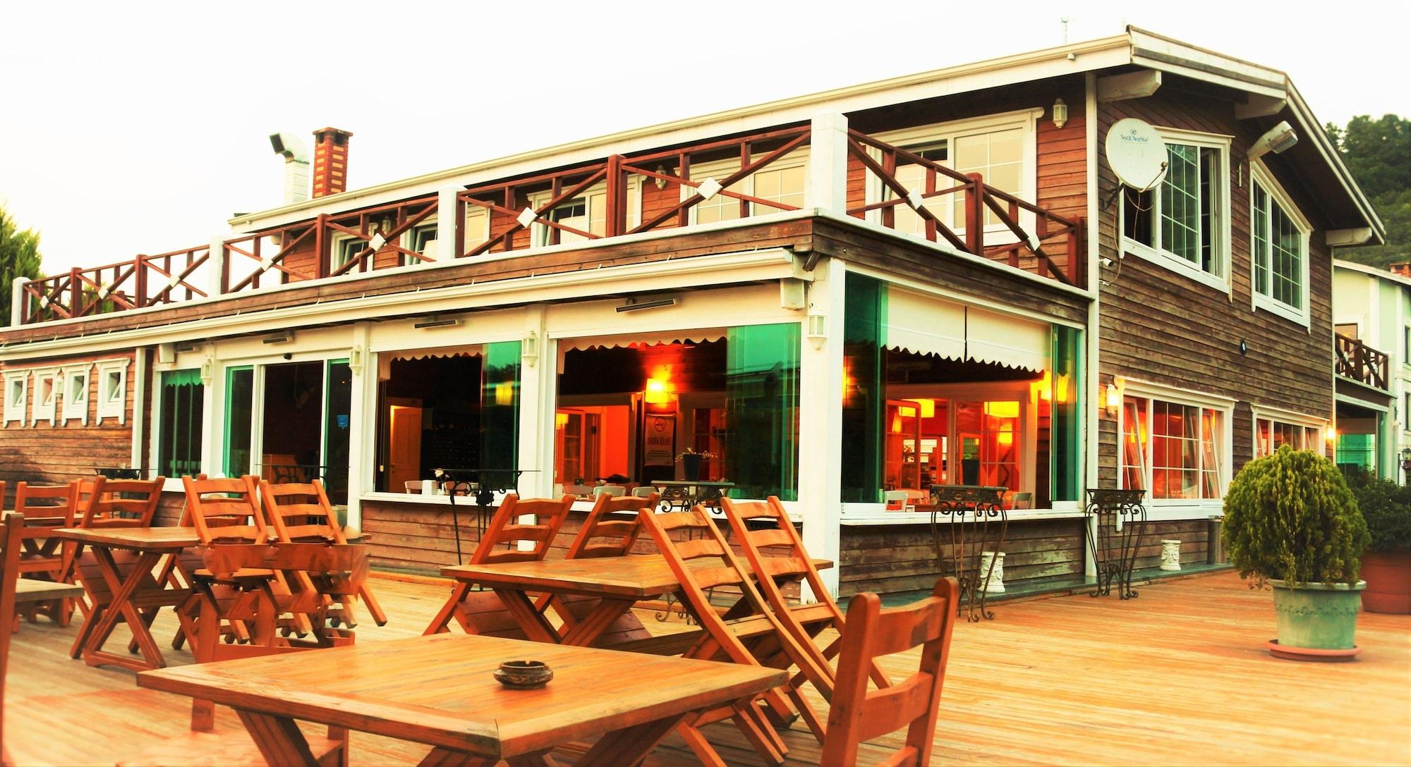 Restaurant Club Grand Becassier