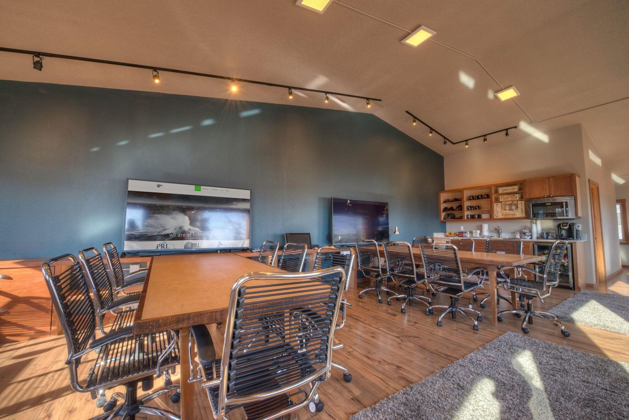 Sala de Reuniones The Cannery Lodge