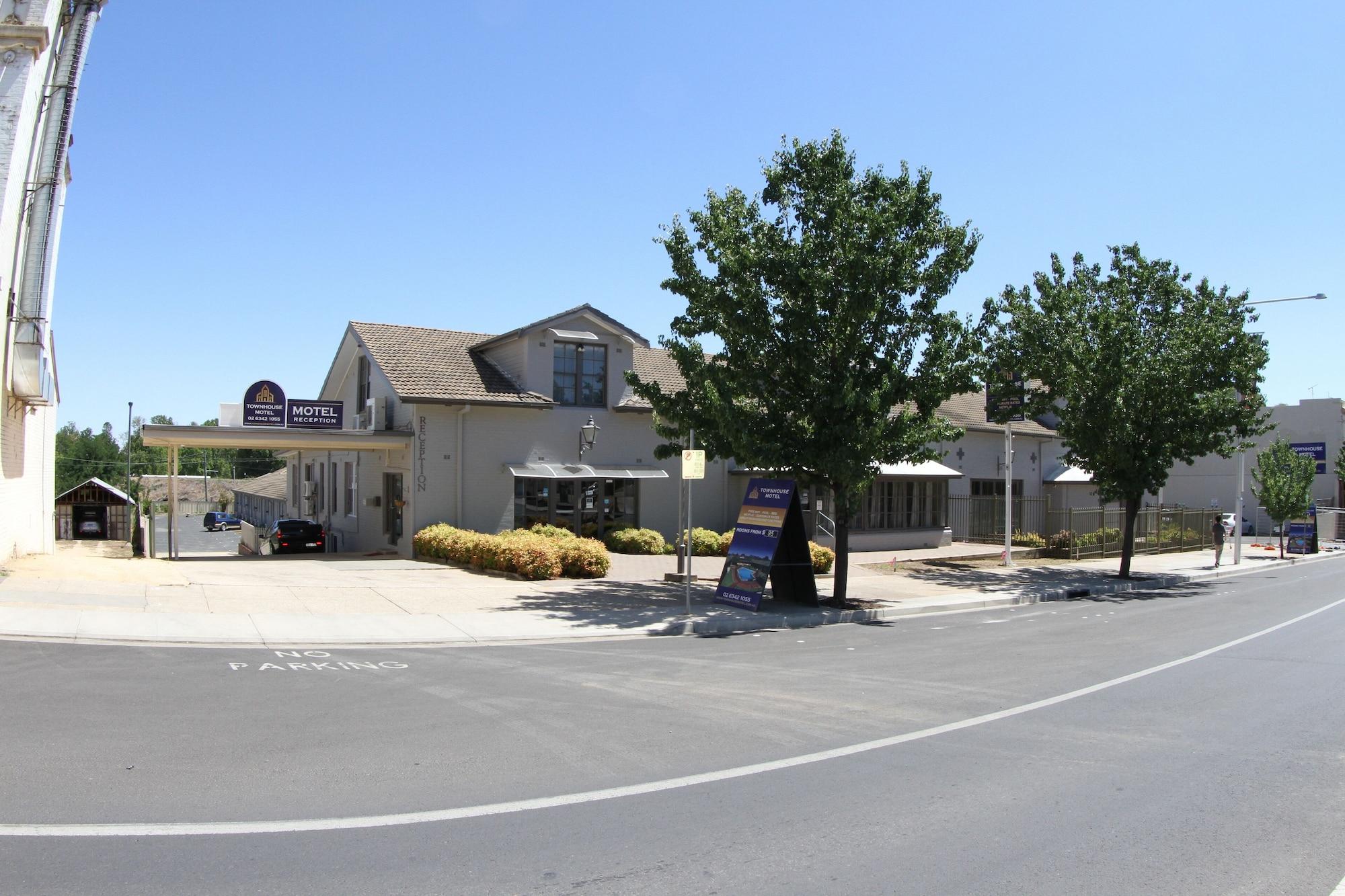 Vista Exterior Townhouse Motel