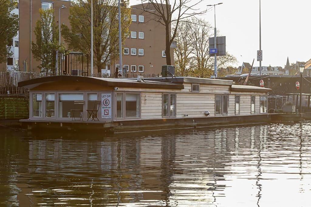 Vista Exterior little AMSTEL HouseBoat