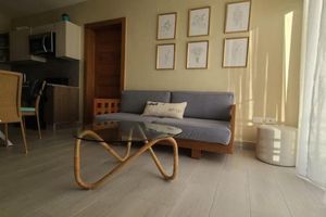 Alquiler Vacacional - vr207h+c. Lovely apartment with pool view.