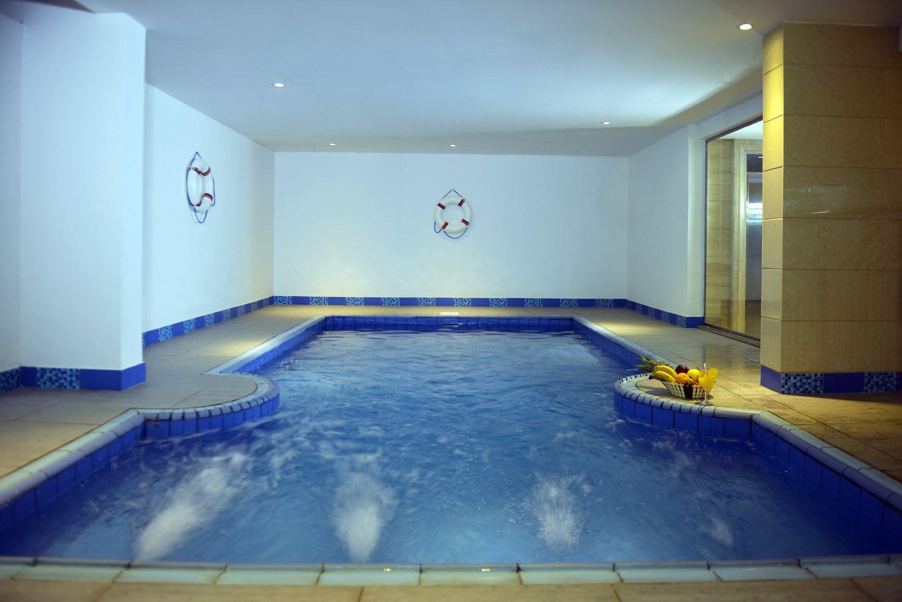 Vista Piscina Boudl Al Majmaa