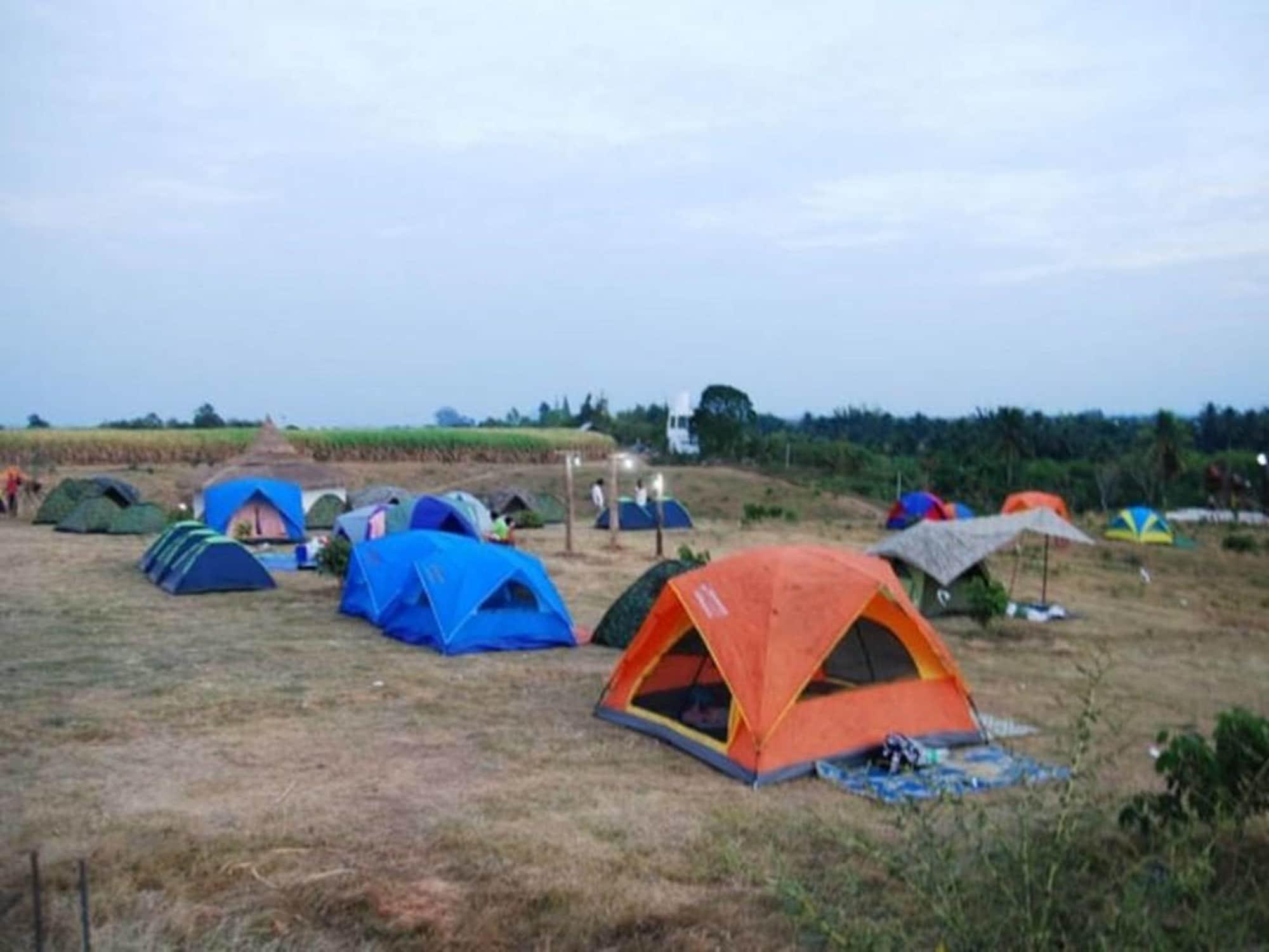 Vista Exterior Ban Rai Pornsawan