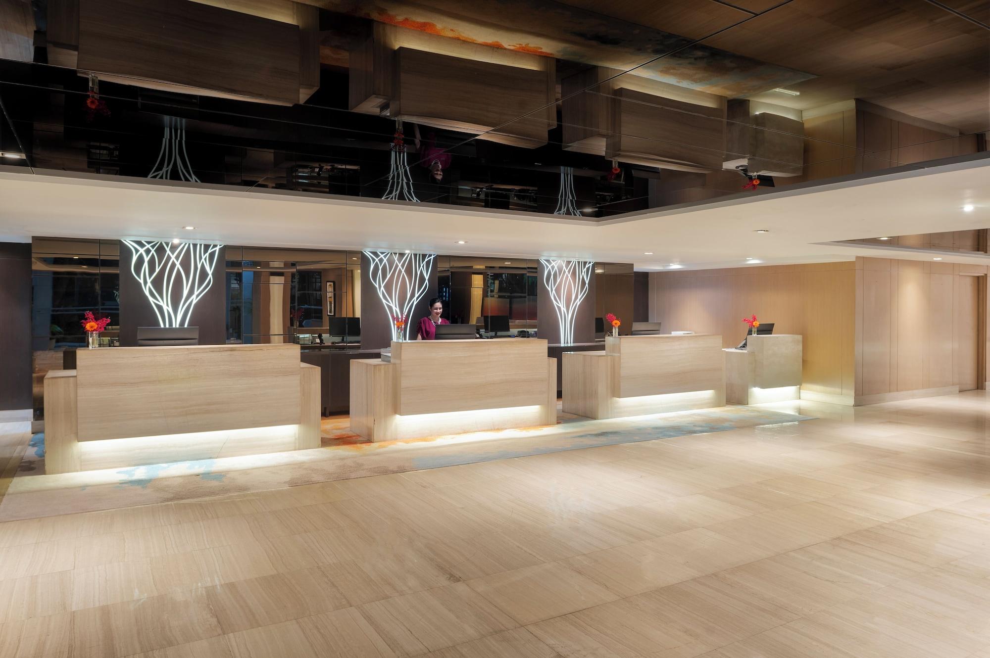 Vista Lobby Avani Ratchada Bangkok Hotel